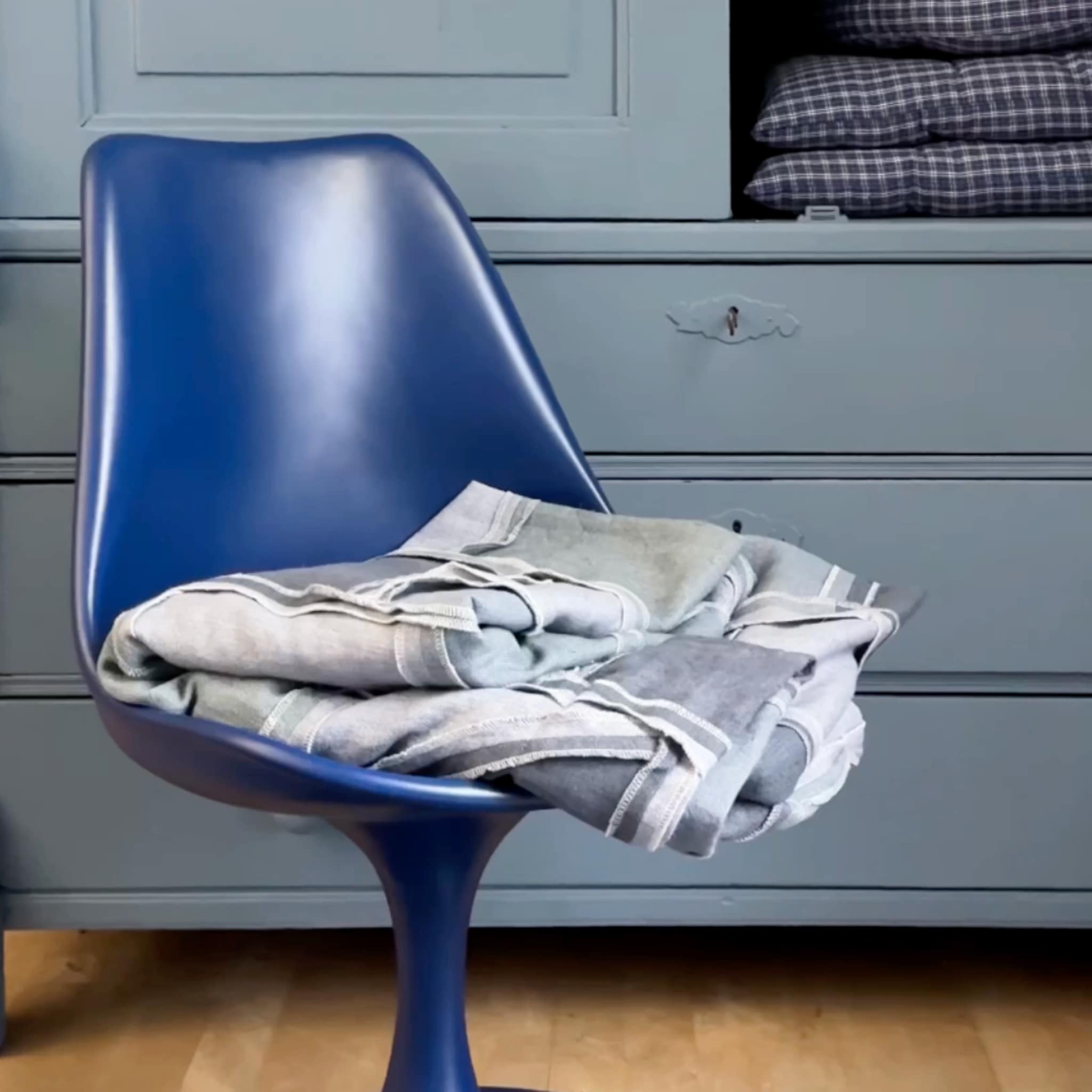 linkinbio-tiktok-202504-vt4-blauw-shop-stoel