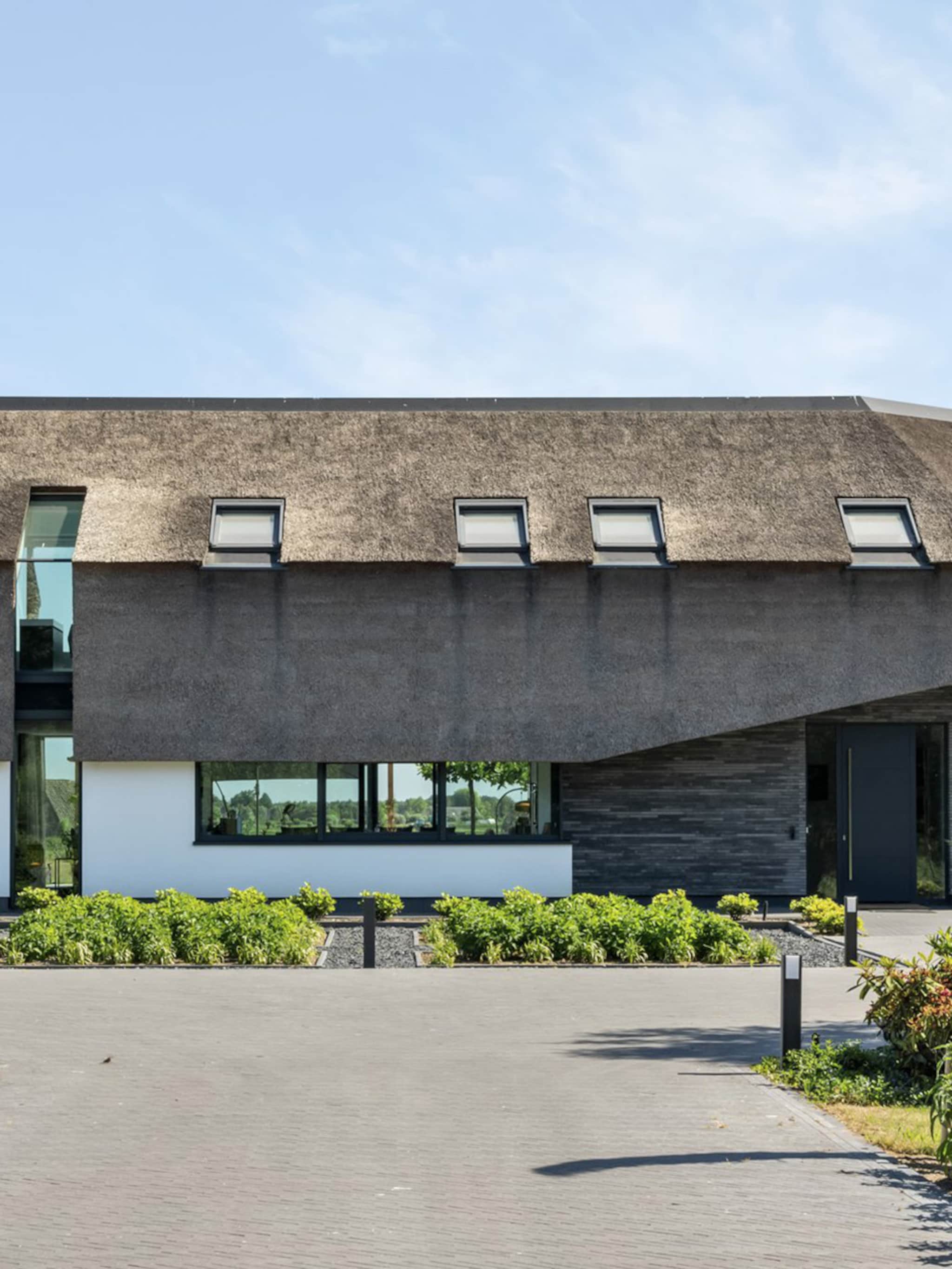 funda parel modern landelijk villa zoutwaterzwembad
