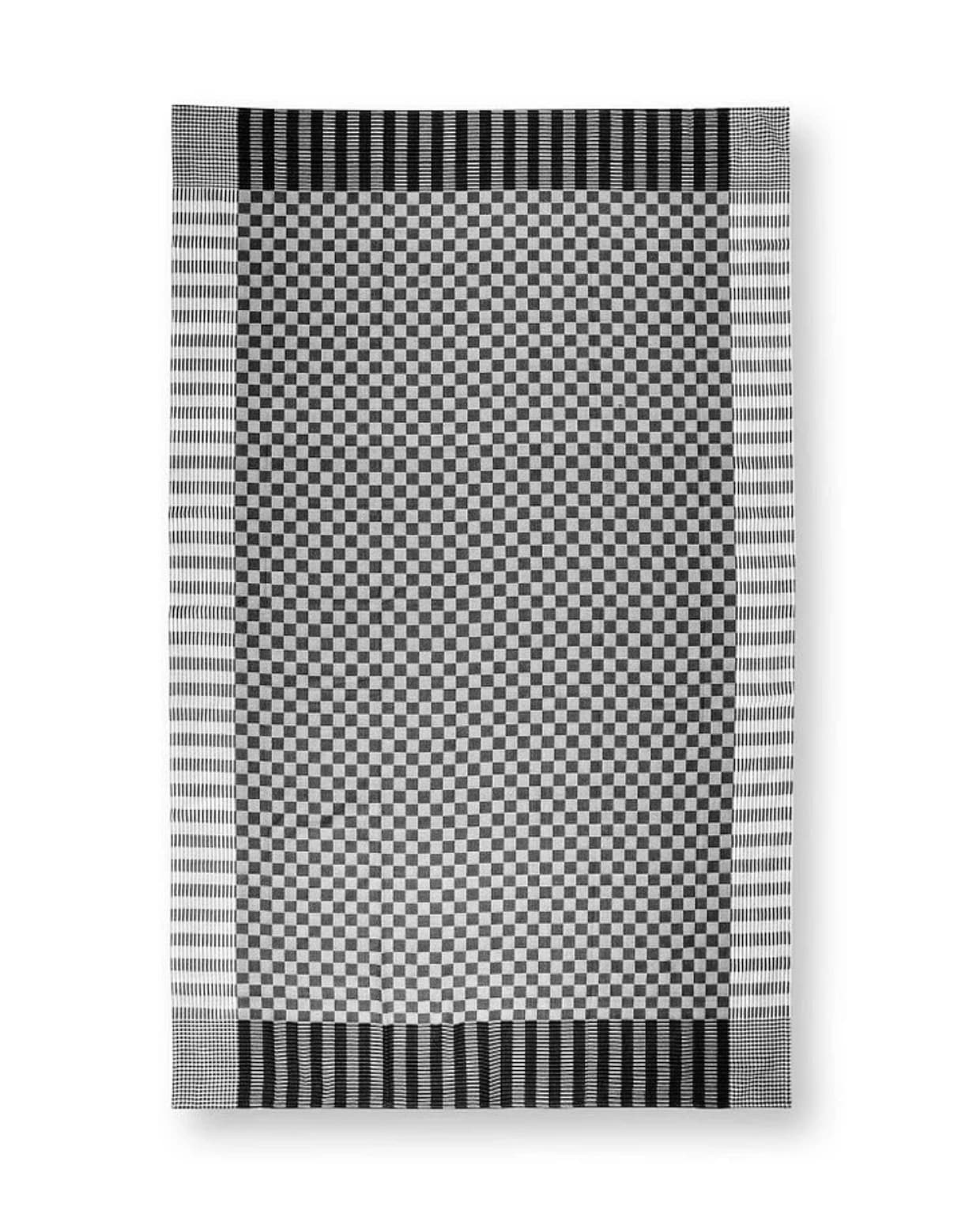 Katoenen vtwonen tafelkleed, 150x250 cm, €69,95,- (shop.vtwonen.nl) vtwonen