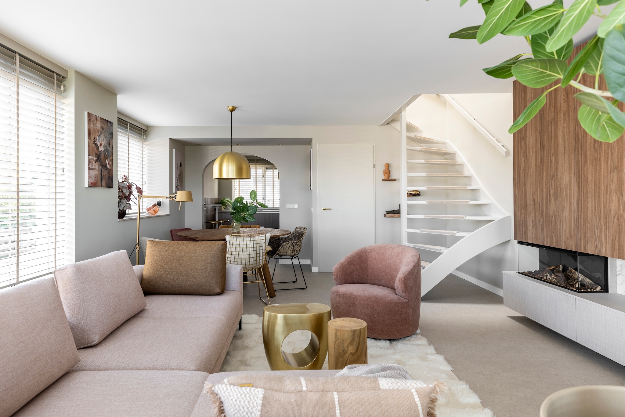 vtwonen tv Weer verliefd op je Huis - seizoen 20 aflevering 1 Vinkeveen | styling Frans Uyterlinde | fotografie Margriet Hoekstra Weer verliefd op je huis aflevering 2 seizoen 20 | styling Frans Uyterlinde | fotografie Margriet Hoekstra