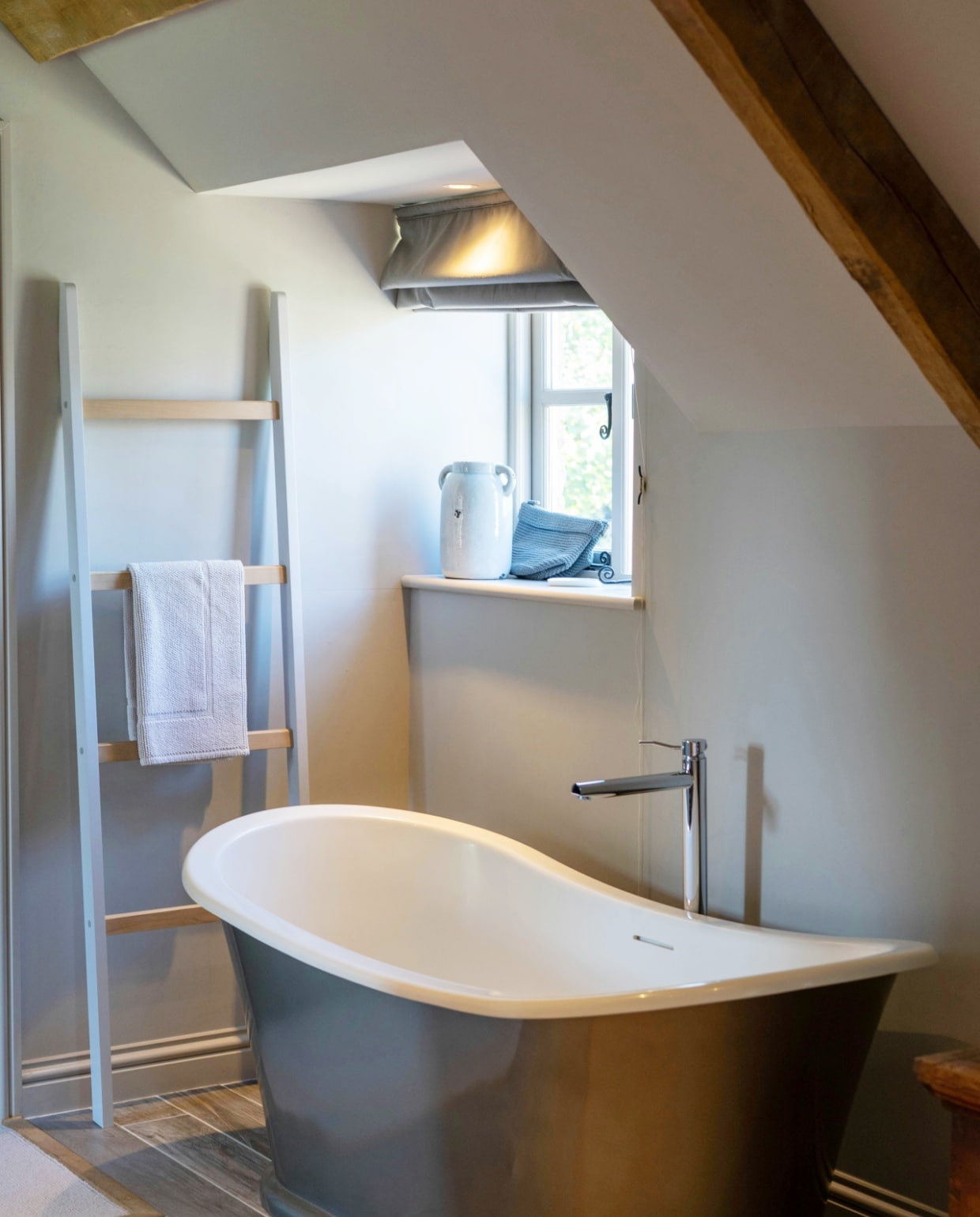 Landelijke en cottage stijl in de badkamer Unsplash
