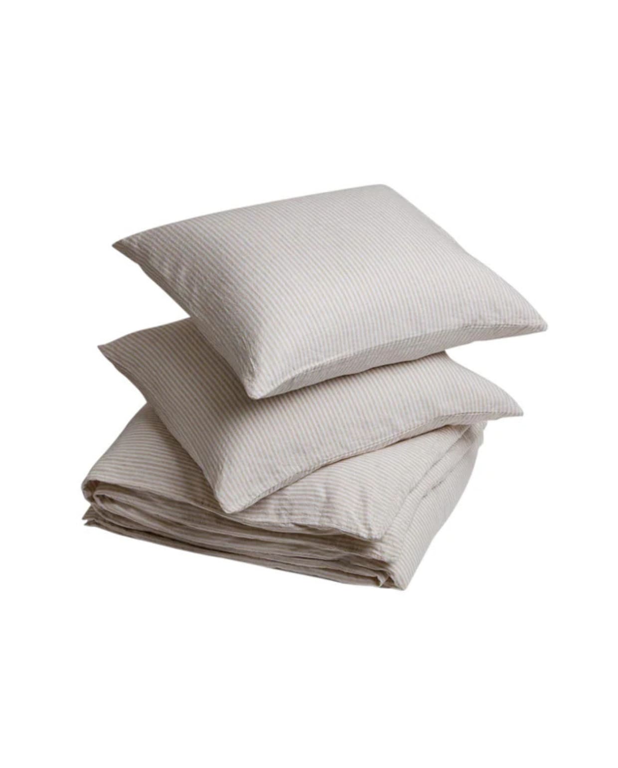 Shop op shop.vtwonen.nl: Yumeko dekbedovertrek natural stripe, gewassen linnen, 200x220 cm + 2/60x70 cm € 319,-. Yumeko