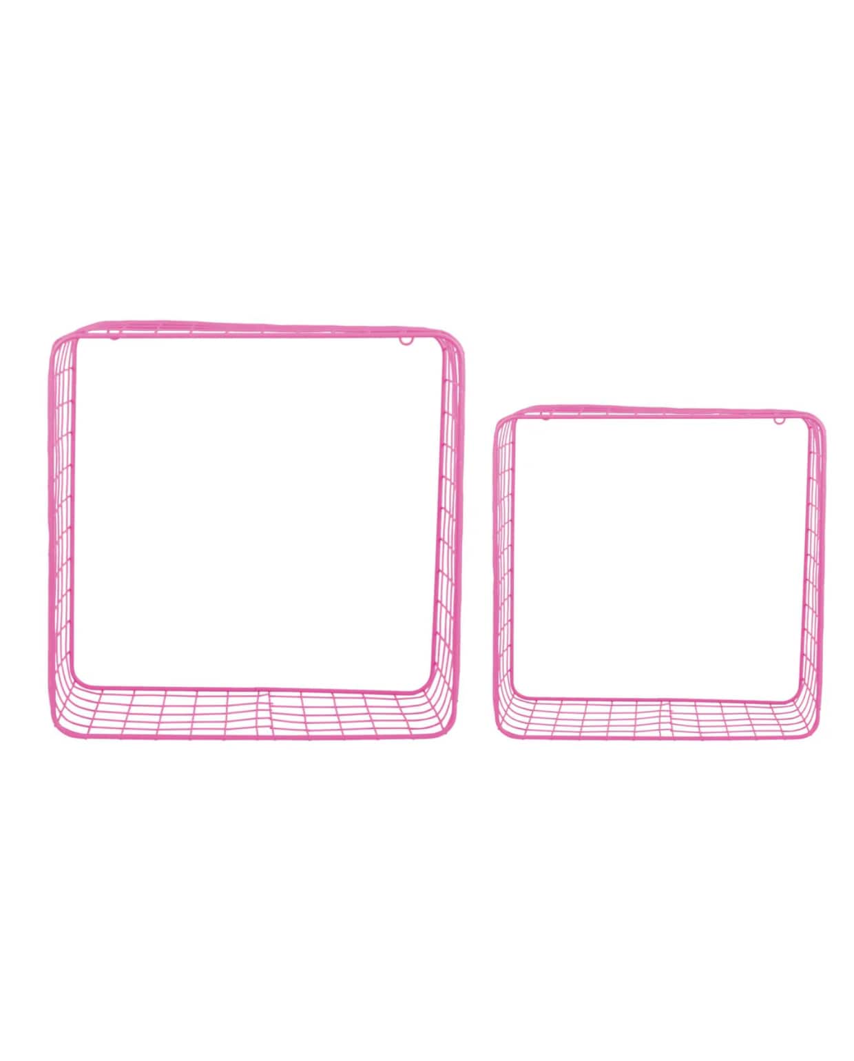 Present Time wanddecoratie Reja, roze, staal, 15x35x35cm, €59,95,-, (shop.vtwonen.nl). Present Time | Dutch Home Label