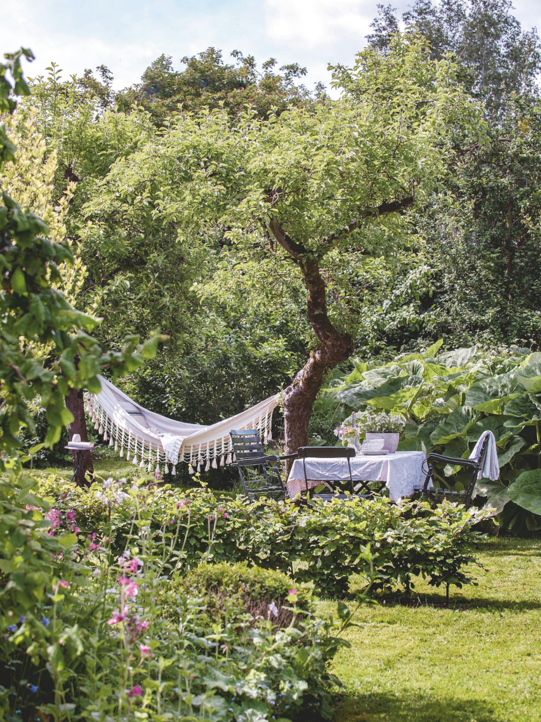 binnenkijken in deze groene droom tuin
