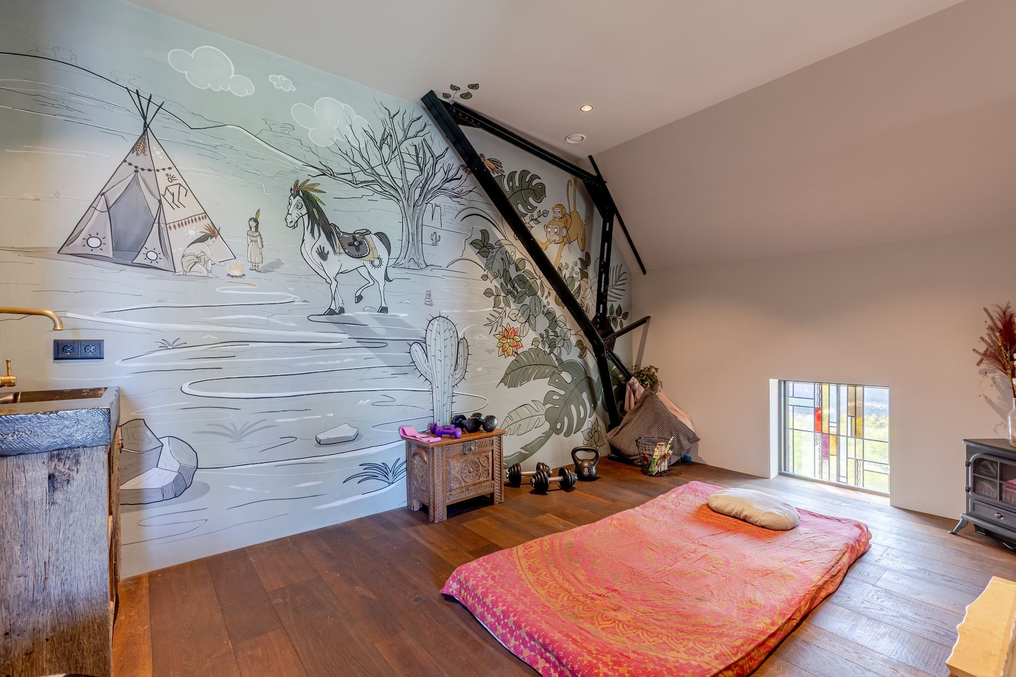Funda - Kolpa van der Hoek Qualis International Realty