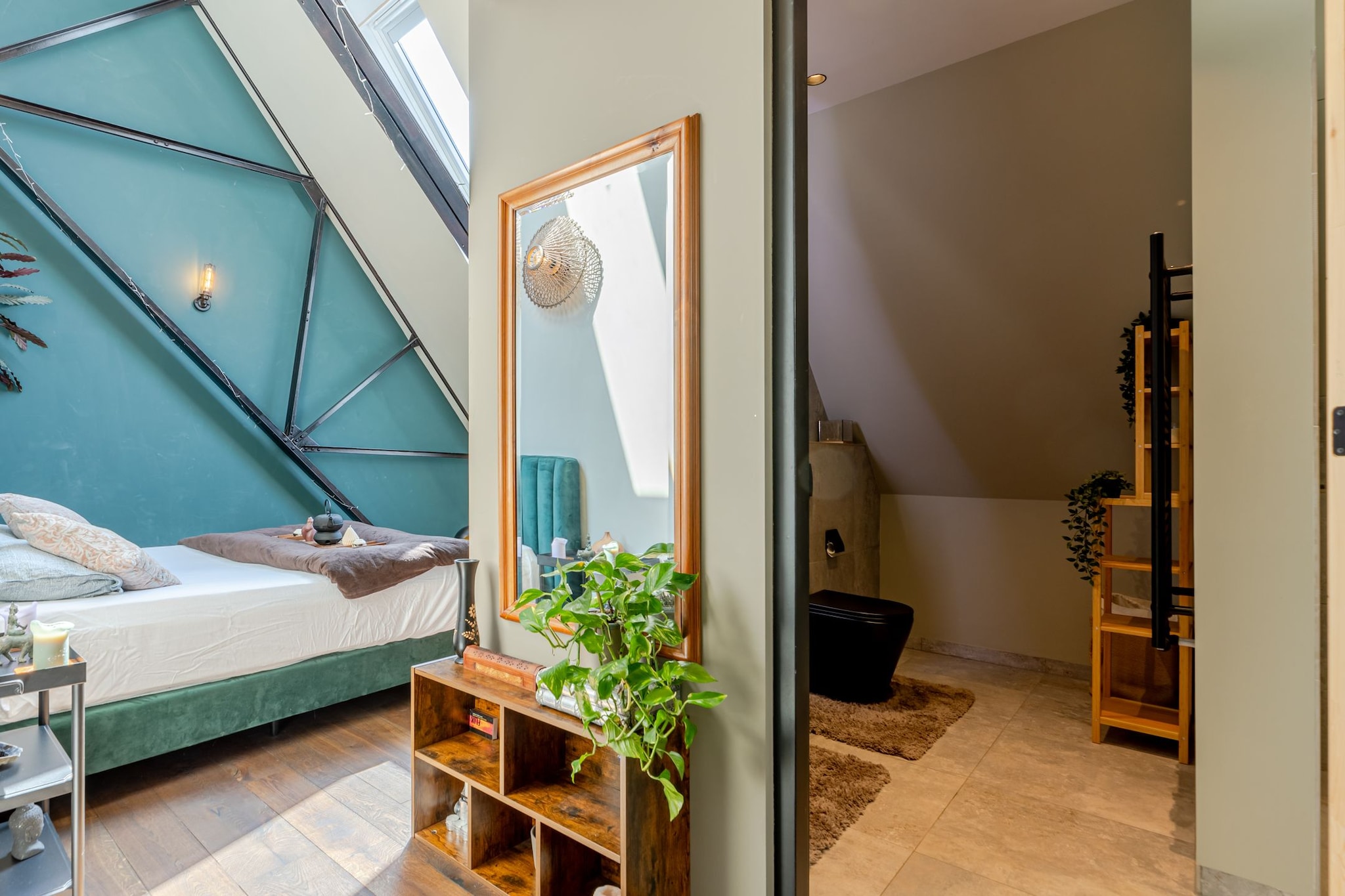 Funda - Kolpa van der Hoek Qualis International Realty