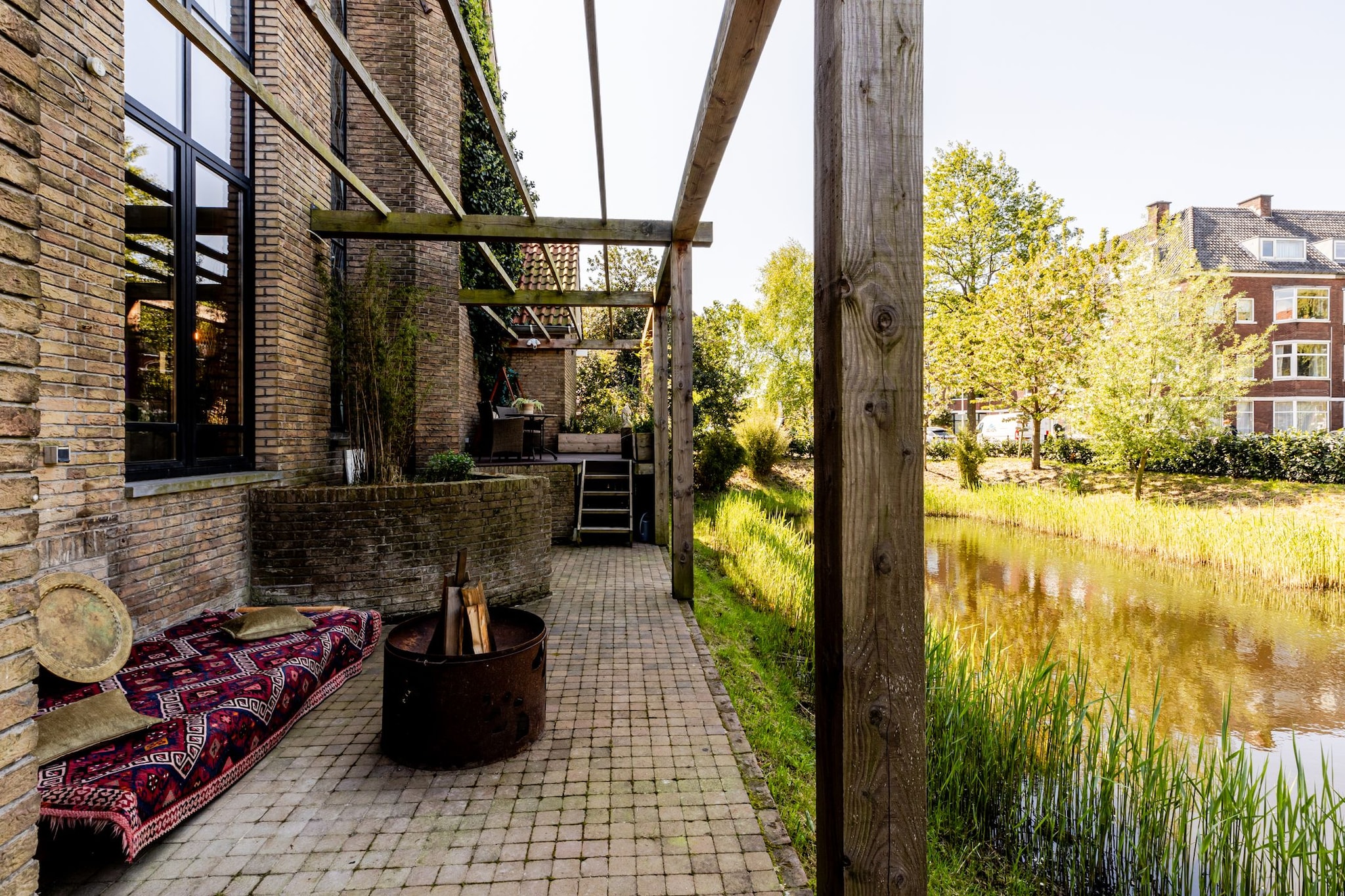 Funda - Kolpa van der Hoek Qualis International Realty