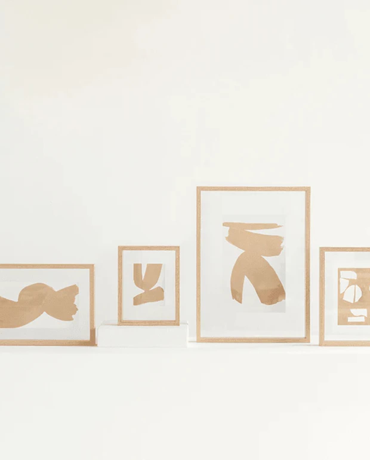 Shop via shop.vtwonen.nl: Urban Nature Culture fotolijst Floating Aesthetic M, mdf, naturel, 20x25 cm € 19,99.  Urban Nature Culture