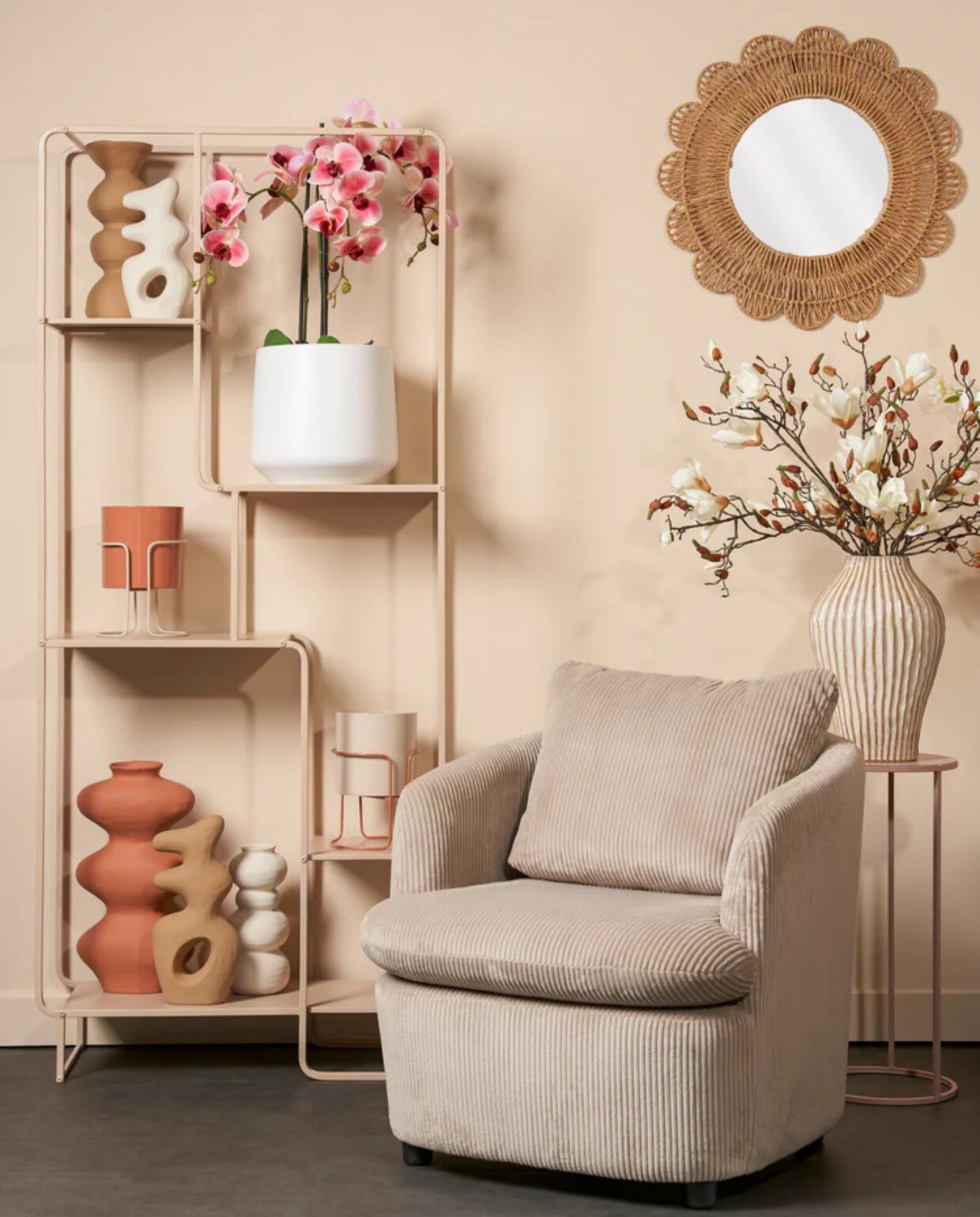 Shop via shop.vtwonen.nl: Mica Decorations open kast Jules, metaal, lichtbruin, 76x30x178 cm (bxdxh) € 219,-.

 Mica Decorations