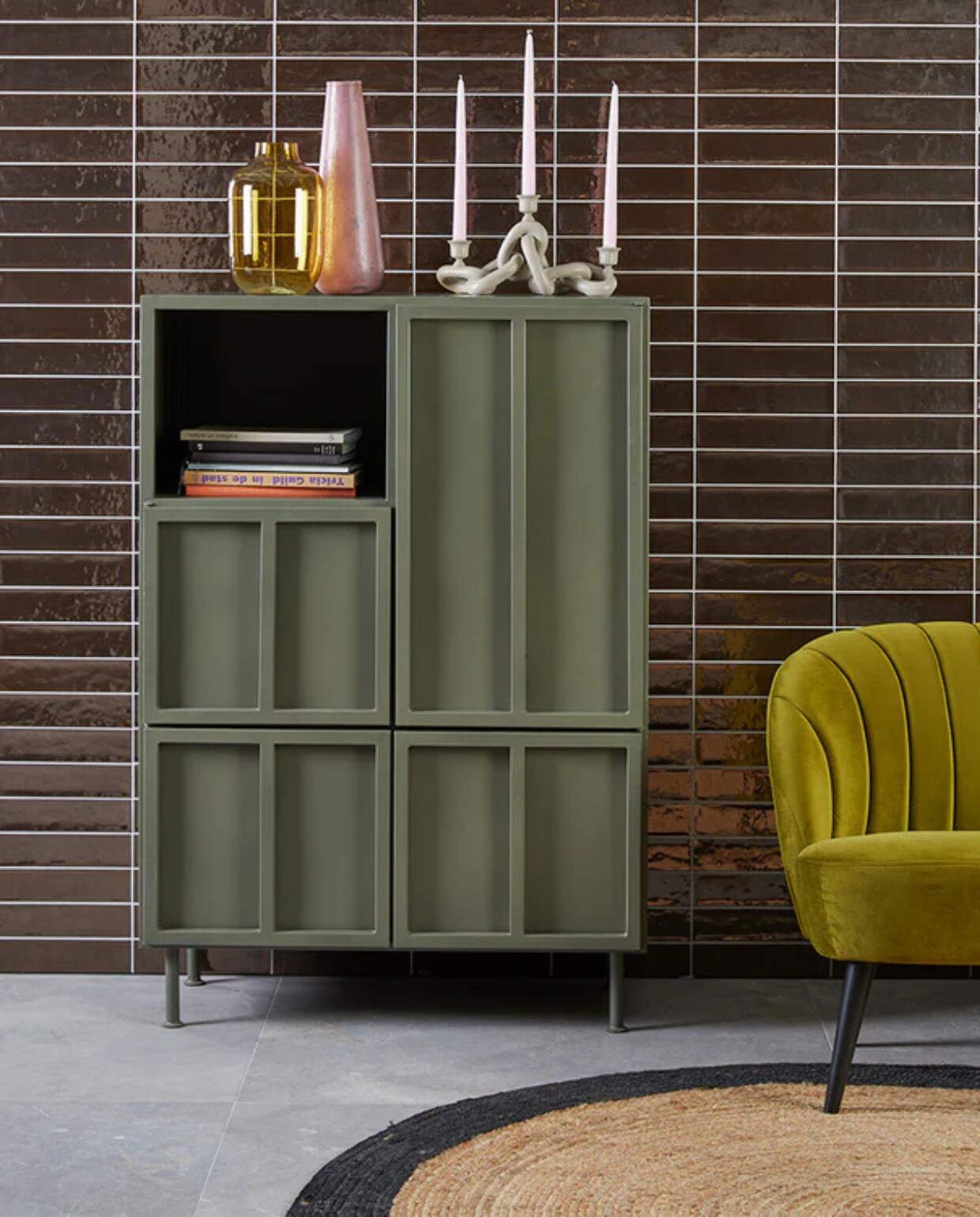 Shop via shop.vtwonen.nl: New Routz wandkast Ottawa, metaal, olijfgroen, 90x40x131 cm (bxdxh) € 1195,-. New Routz