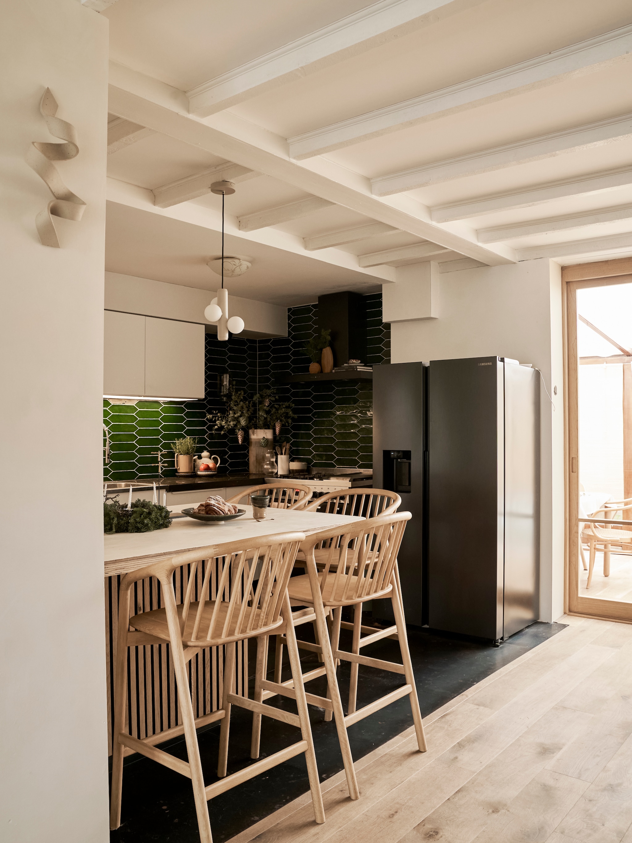 woonidee keuken afkaderen zonder muren