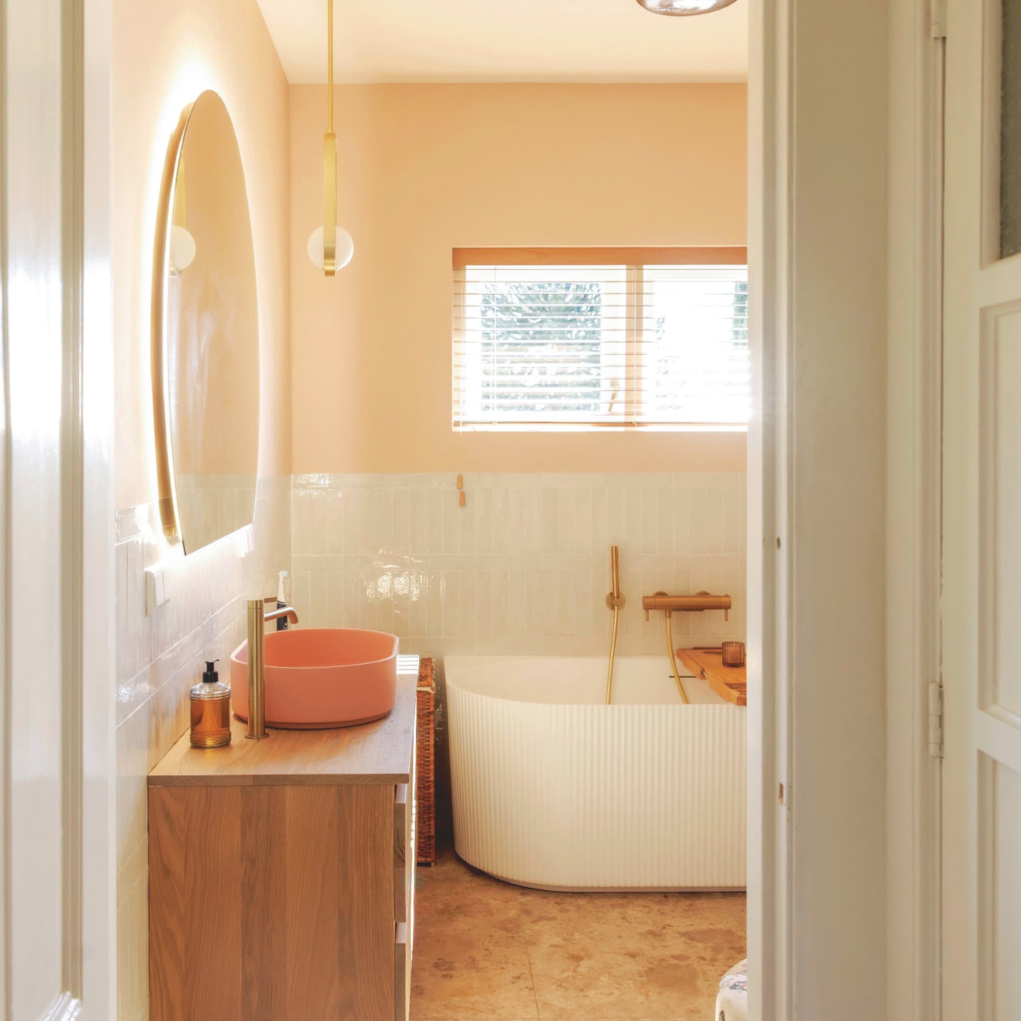 badkamerraam open of dicht douchen