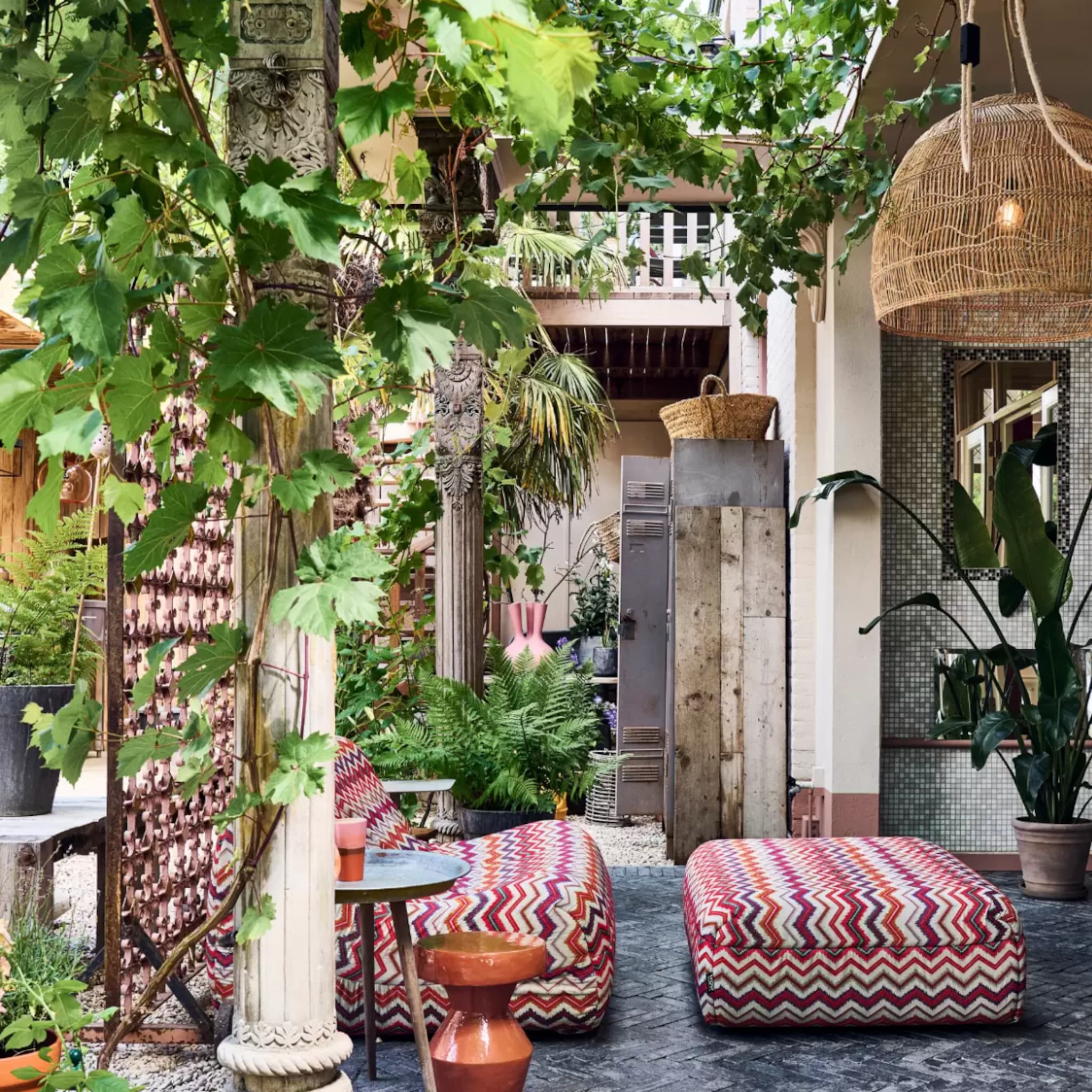 Linkinbio-tuin-20250809-buitenkijken-mediterrane-tuin