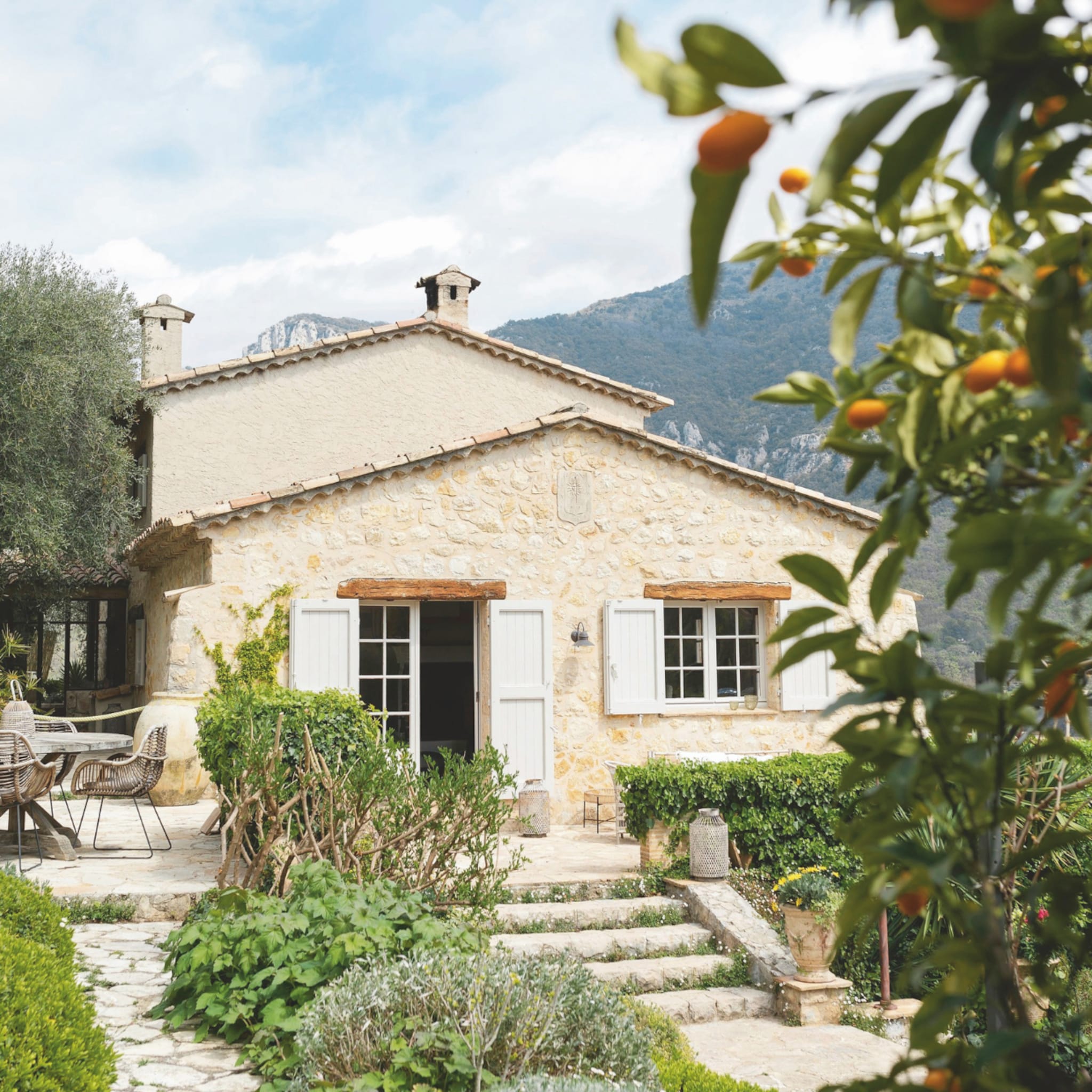 kijk binnen in een provencaalse mas met dit huis kon ik mijn droom waarmaken een chambre d hotes openen