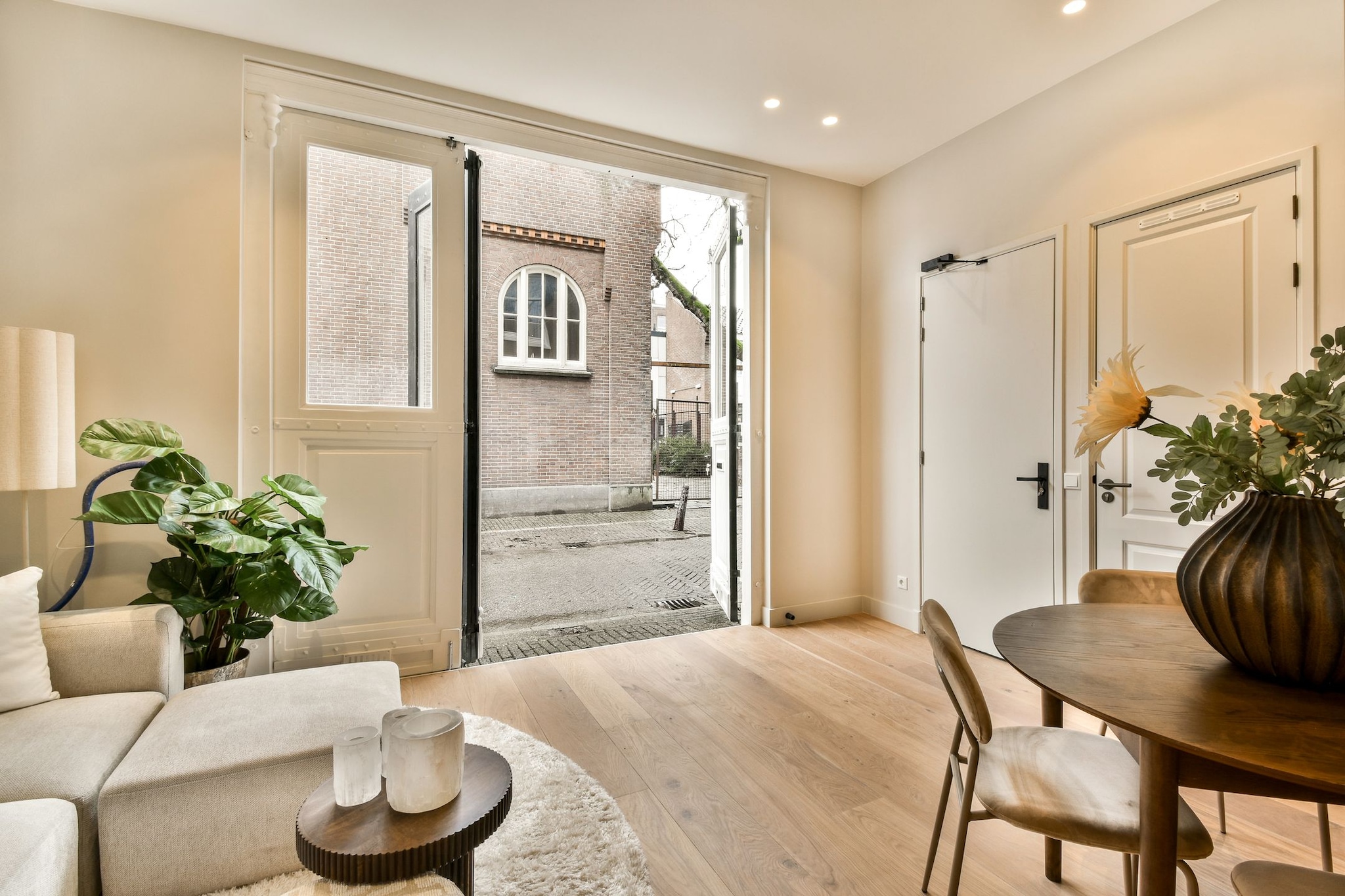 Funda - Living Real Estate