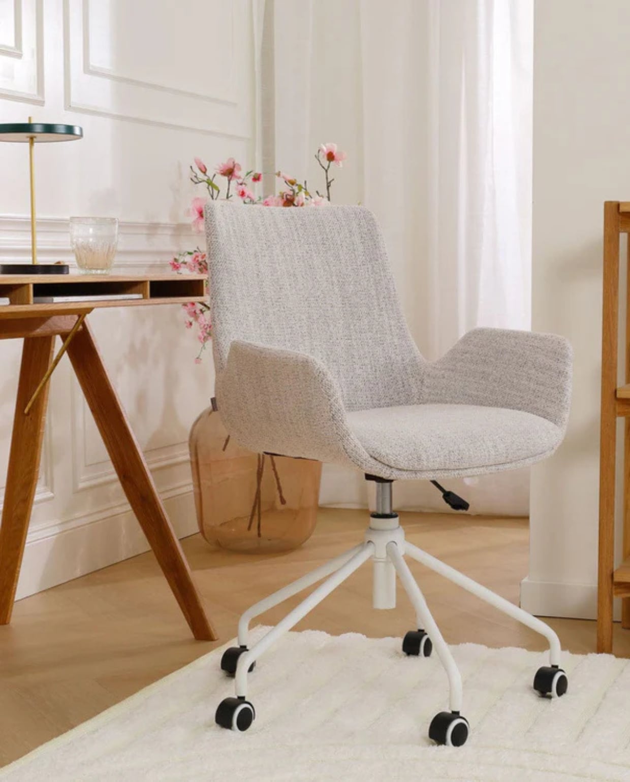 Shop.vtwonen.nl: Nolon bureaustoel Nout-Eef, stof, beige gemeleerd, 61,5x56,5x89 cm (bxdxh) € 224,-. Overige productinformatie onbekend.  Nolon