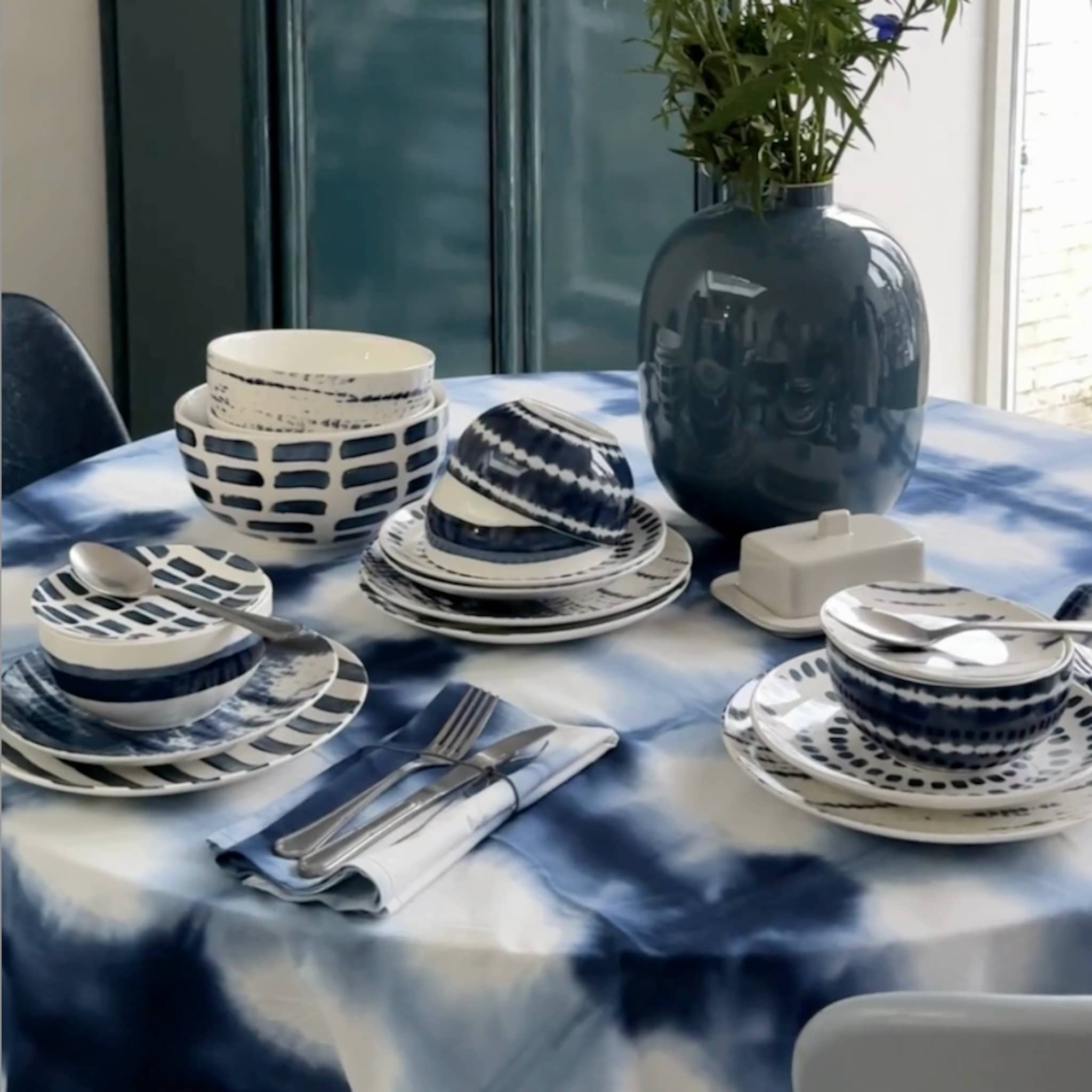 linkinbio-20250827-collectie-video-blauw-servies