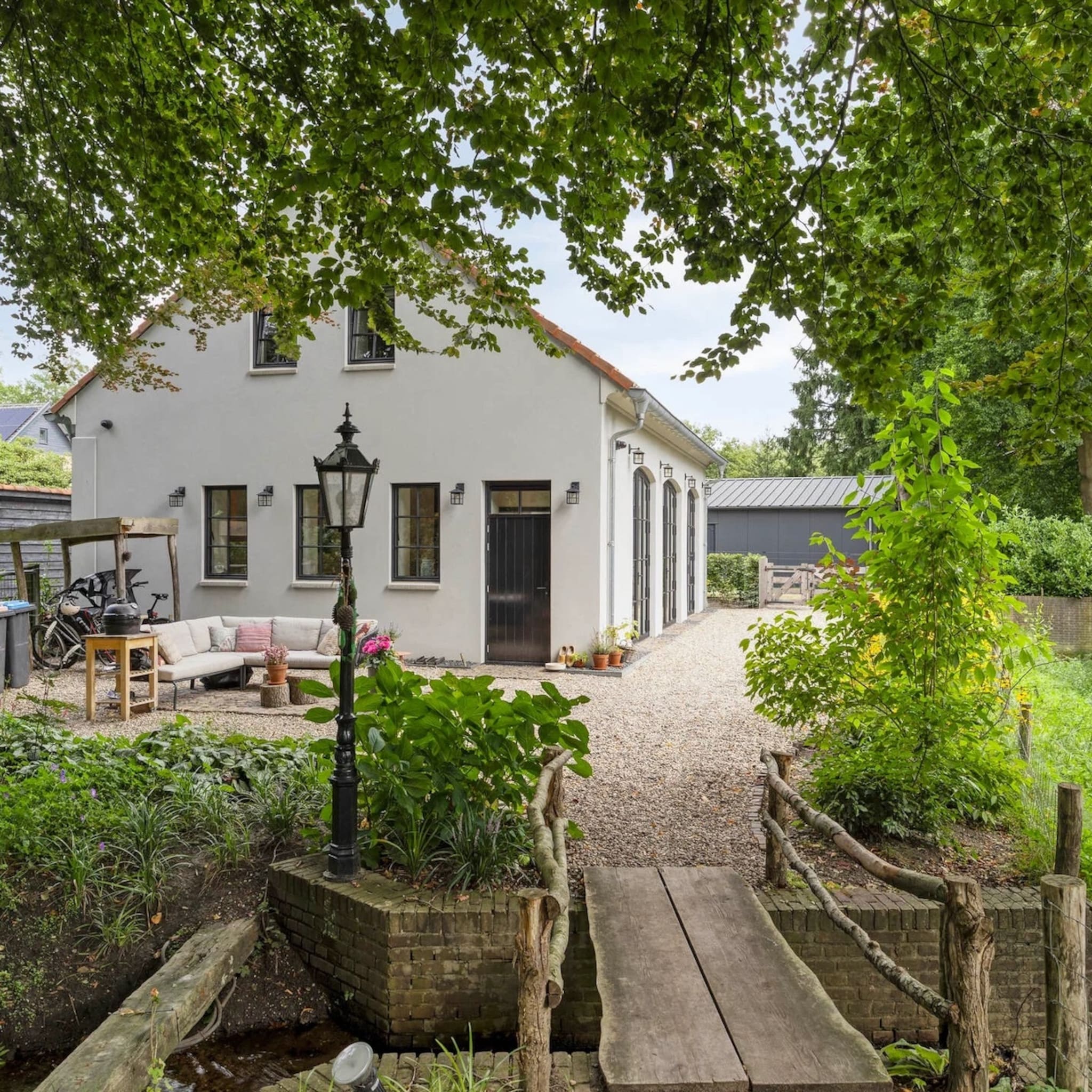 villa industrieel landelijk interieur