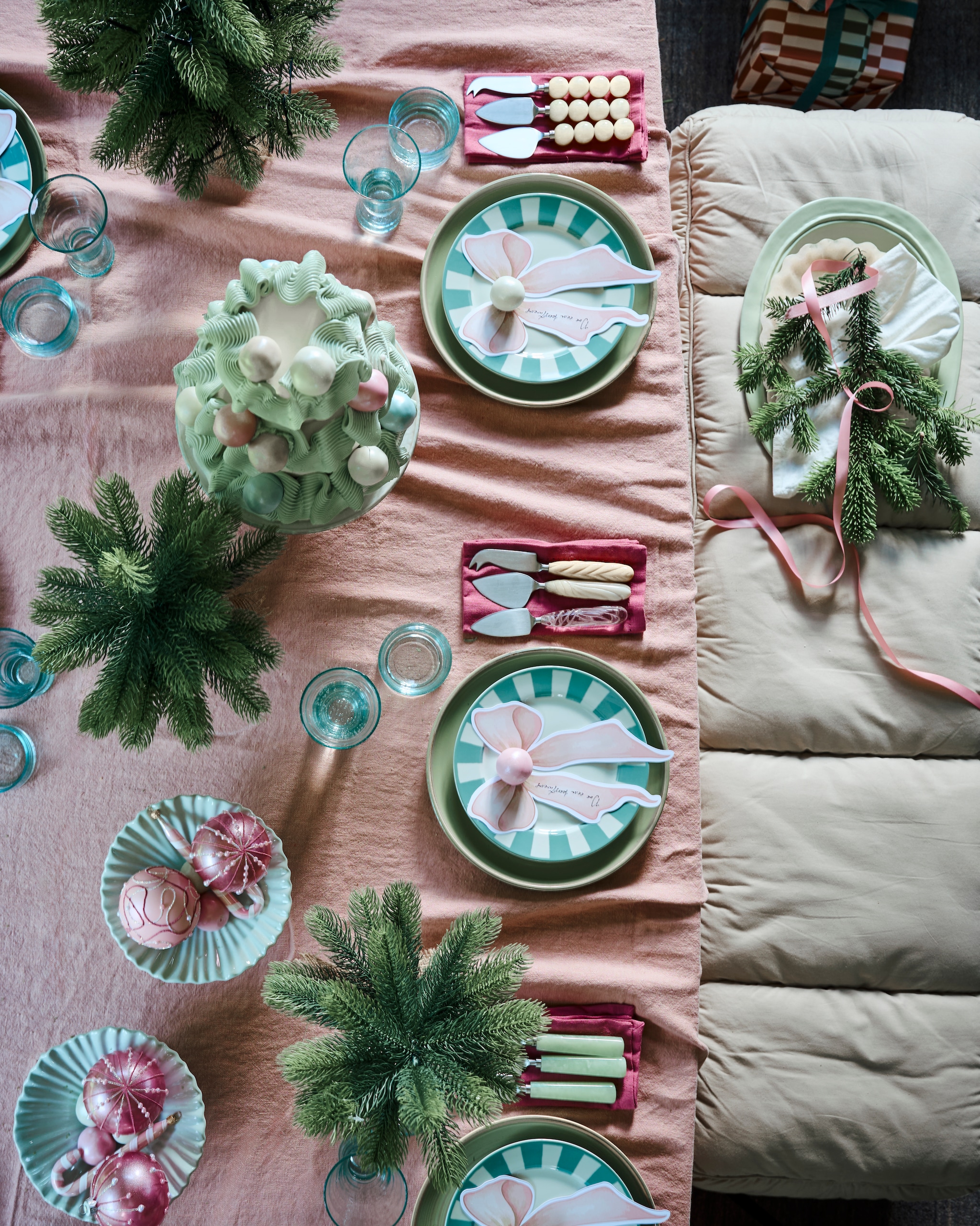 Styling soft pastel vtwonen 11-2025 | styling: Liza Wassenaar | fotografie: Sjoerd Eickman