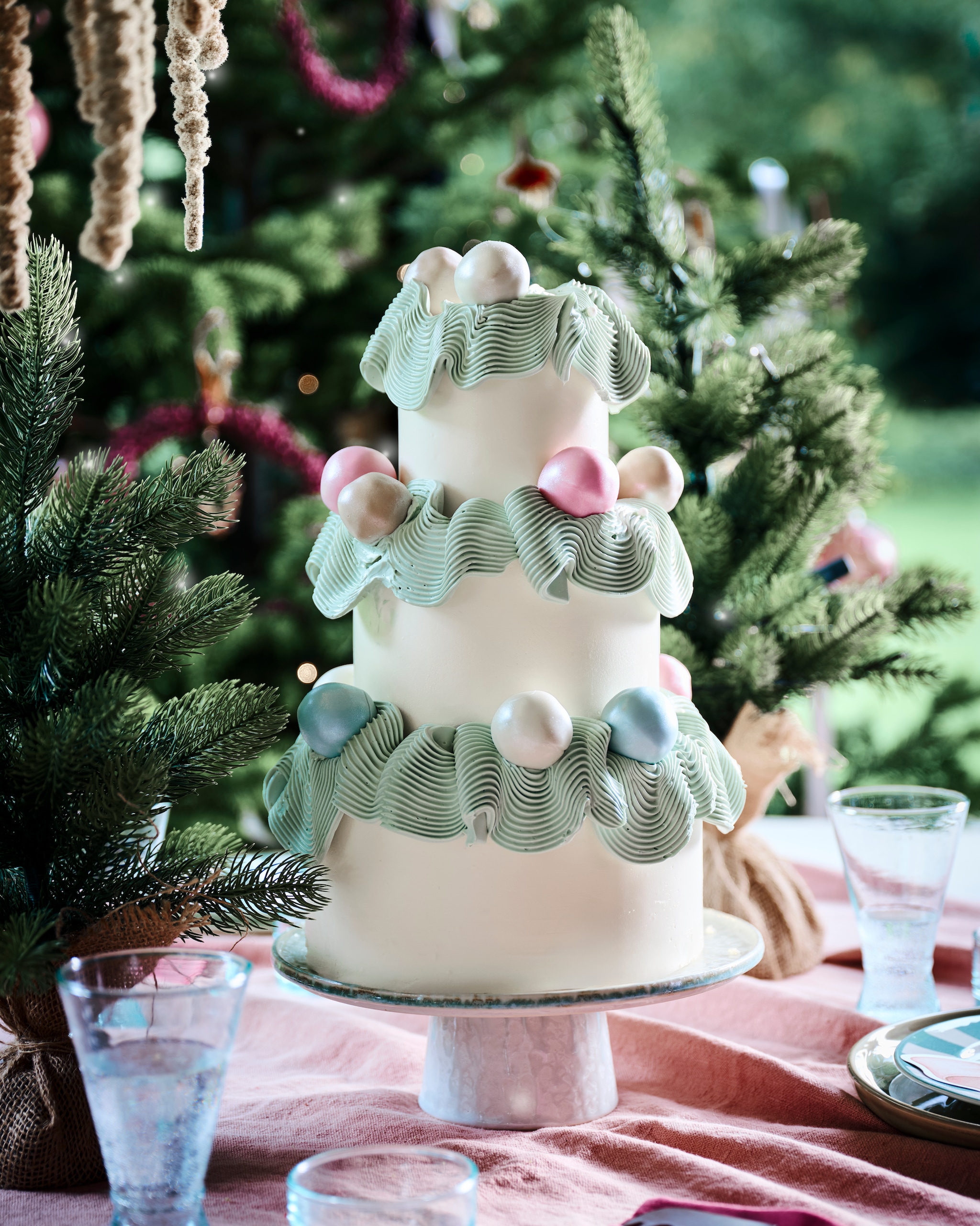 Styling soft pastel VT#1125 Styling: Liza Wassenaar  Beeld: Sjoerd Eickman