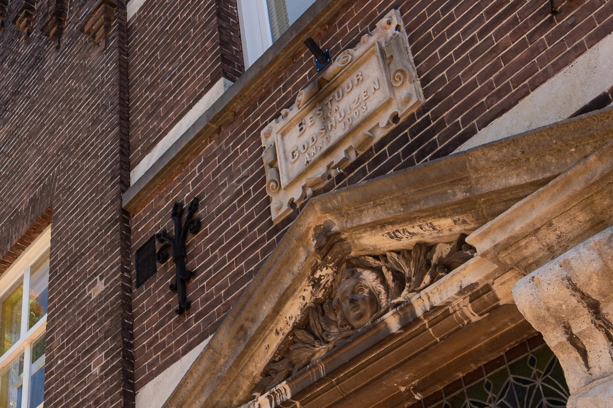 Funda - De Koster Makelaars