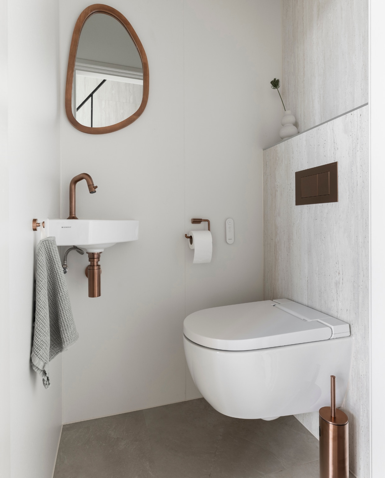 Weer verliefd op je huis aflevering 4 seizoen 23 2025, stylist Marlies in Oudewater, toilet vtwonen Weer verliefd op je huis aflevering 4 seizoen 23 2025 | styling Marlies Does | fotografie Margriet Hoekstra