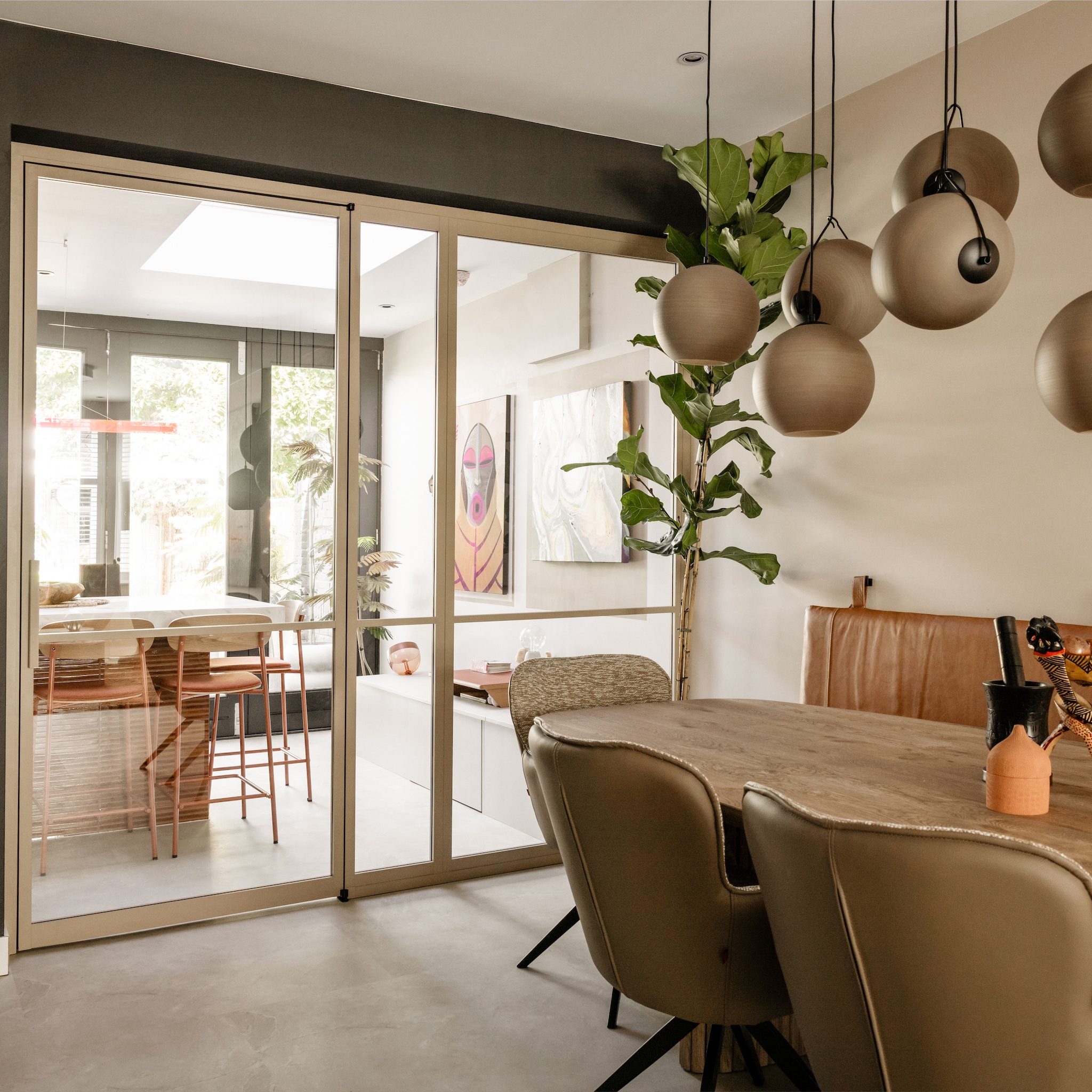 glazen wand in de woonkamer