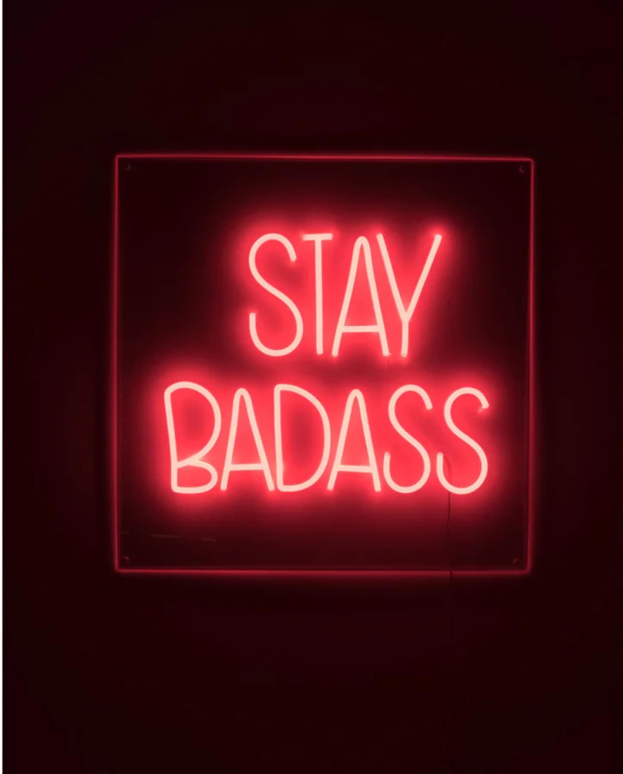 Shop op shop.vtwonen.nl: Bold Monkey wandlamp Badass, rood € 529,-. Bold Monkey