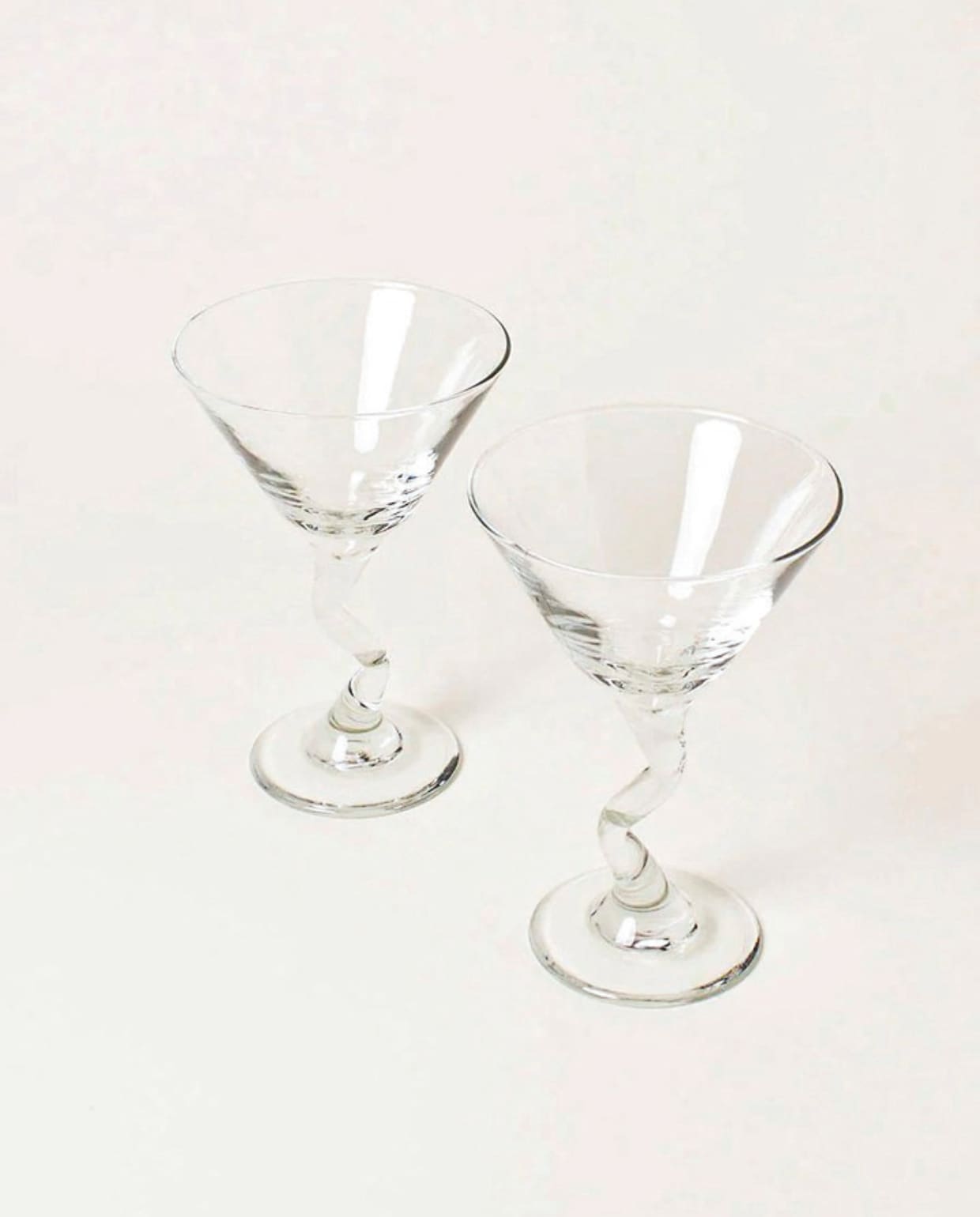 La Louème vintage glaswerk, vanaf € 45,- (laloueme.com). laloueme.com