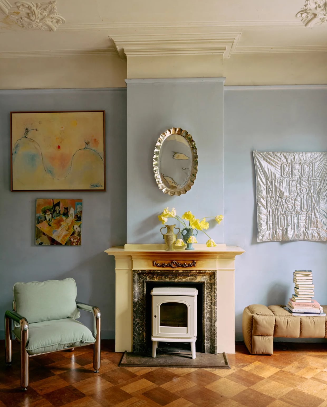 HKLIVING wanddecoratie – Ceci n’est pas un hôtel. Loungestoel Chrome – canvas mint. HKLIVING