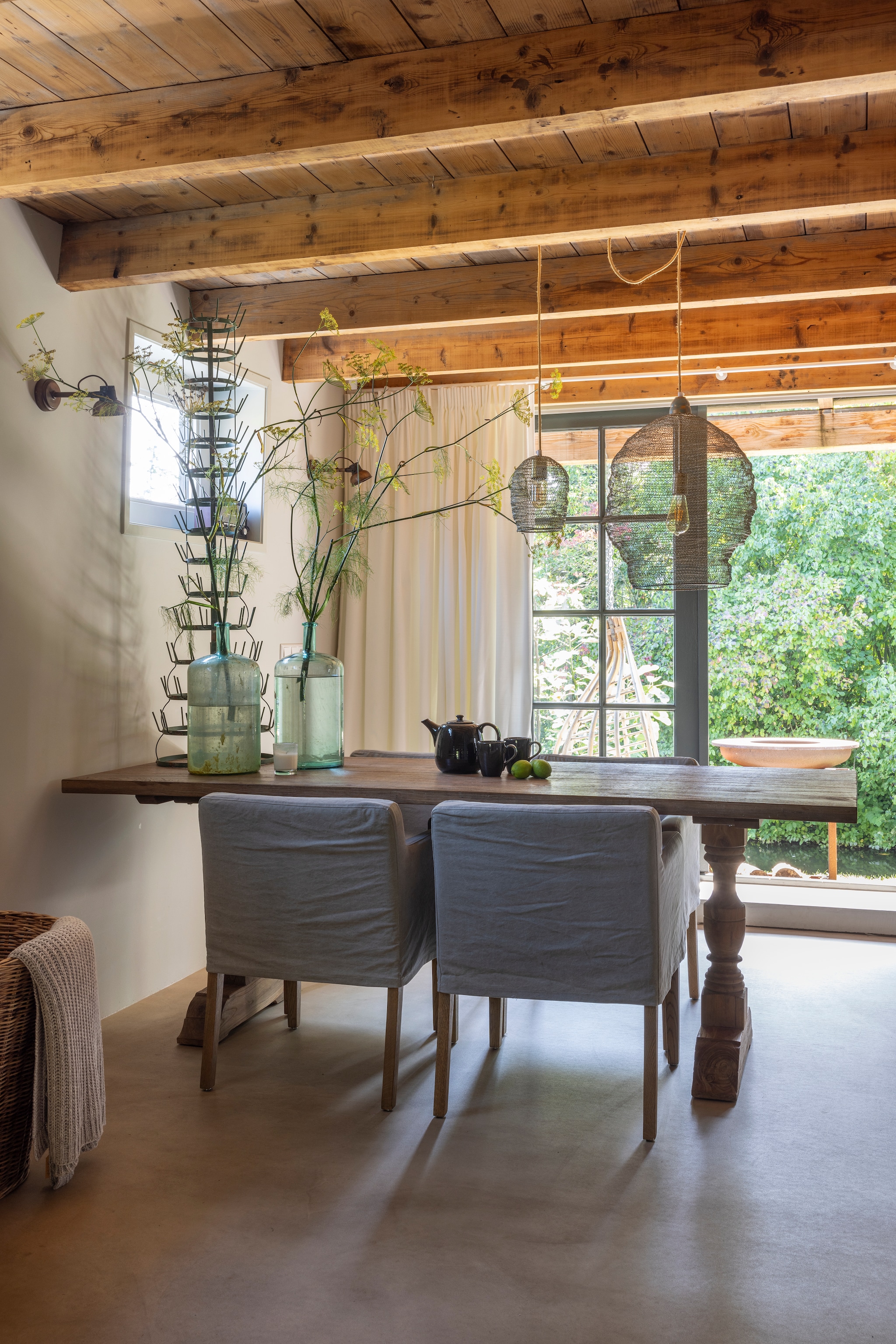 binnenkijken renteniershuis modern landelijk interieur