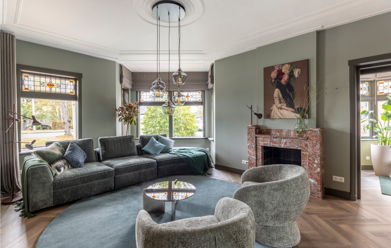 hotel blend een woonstijl waar rust elegantie en rijke materialen elkaar ontmoeten