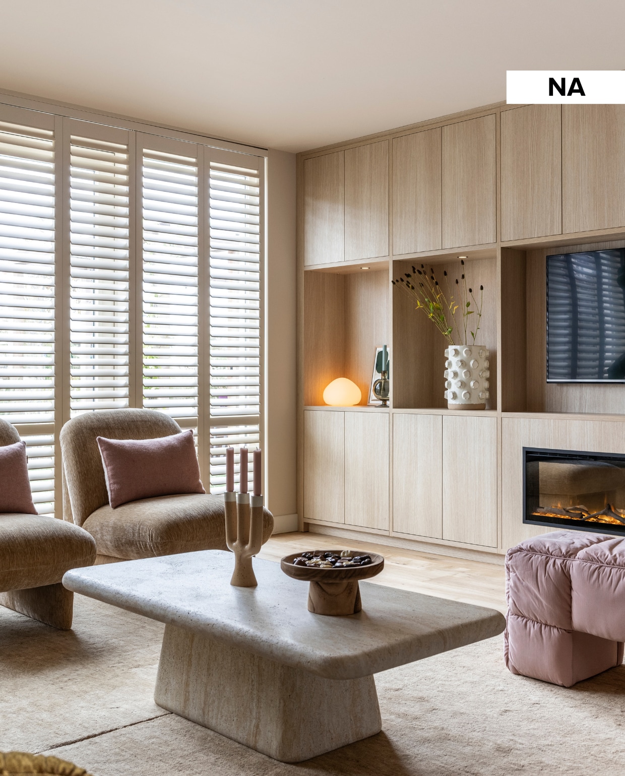 vtwonen Weer verliefd op je huis aflevering 7 seizoen 23 2025, stylist Marianne in Honselersdijk, woonkamer na de make-over vtwonen Weer verliefd op je huis aflevering 7 seizoen 23 2025 | styling Marianne Luning | fotografie Margriet Hoekstra