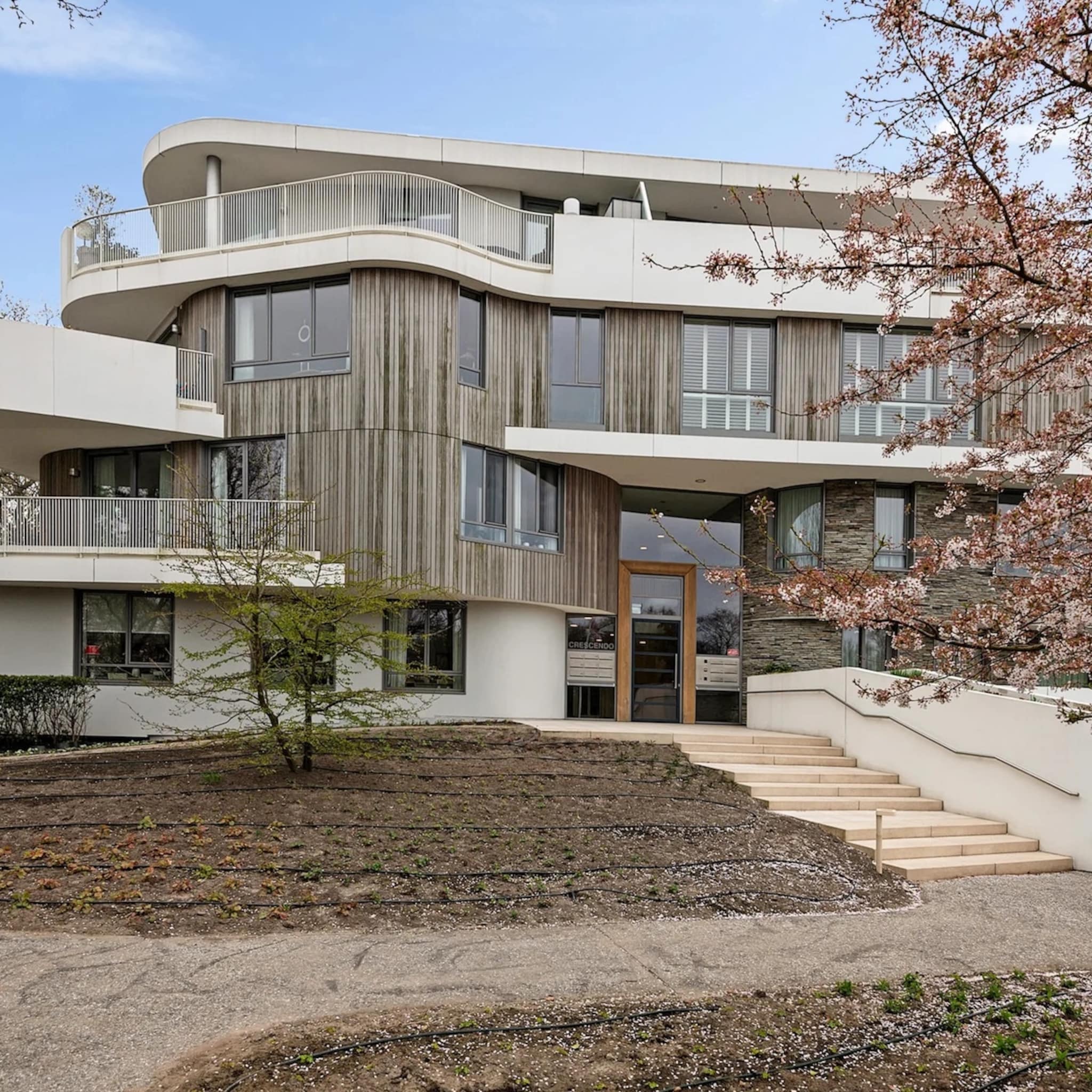 bijzonder appartementencomplex bergen naturel intereiur