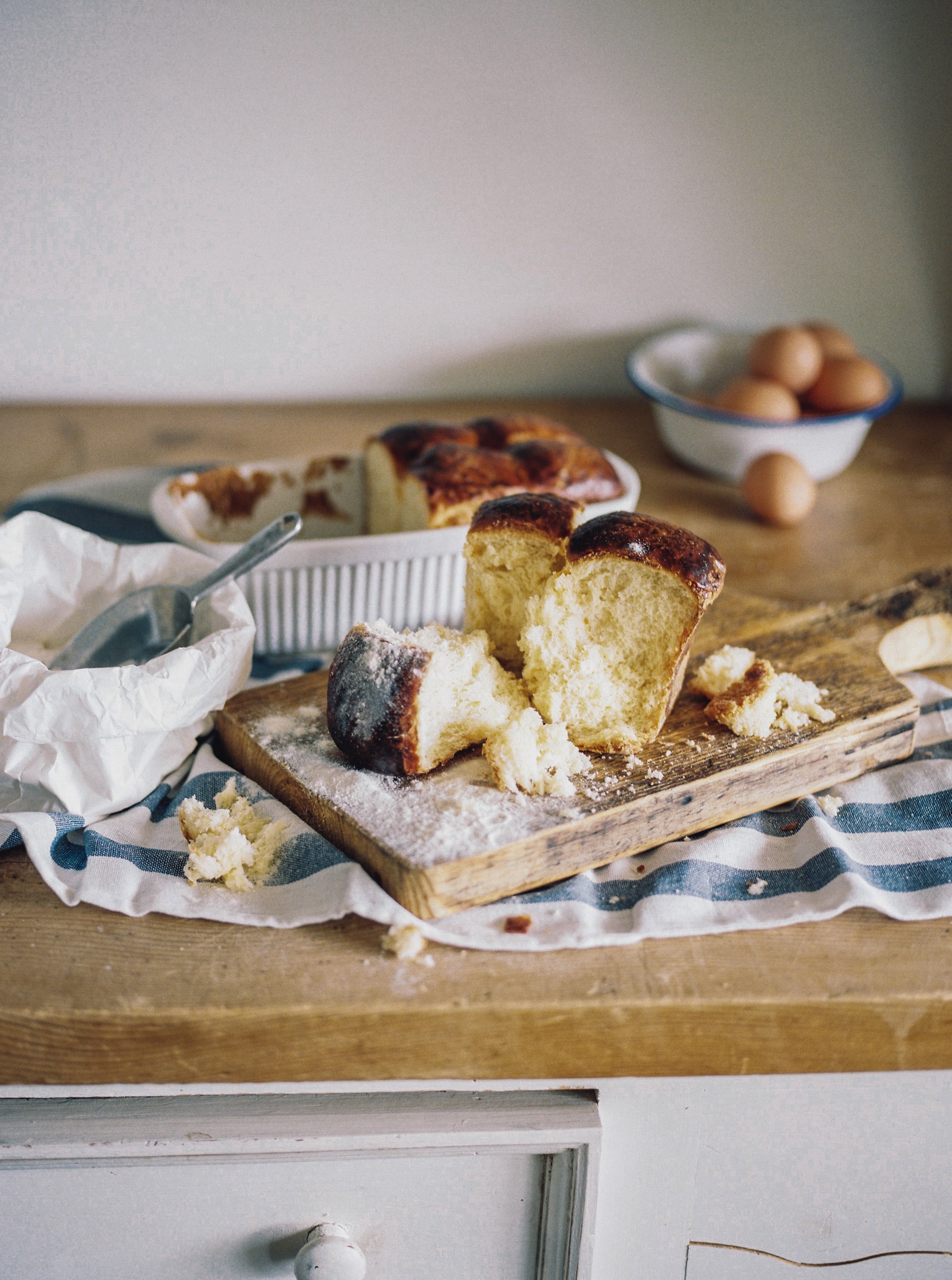 Luxe & luchtig vtwonen kerstspecial 2025 | productie uitgeverij snor | recepten the holy kauw  | fotografie hanke arkenbout