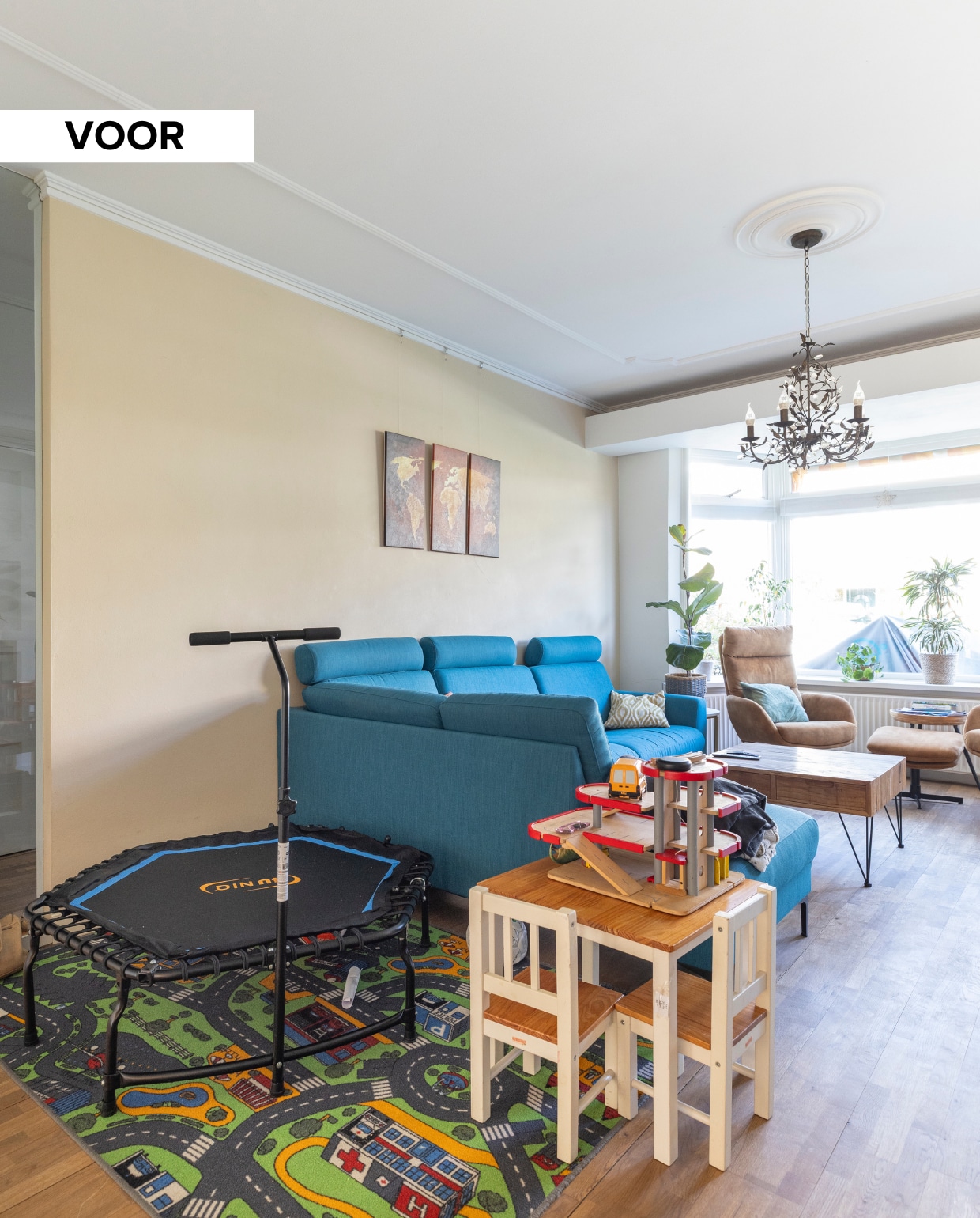 vtwonen Weer verliefd op je huis aflevering 12 seizoen 23 2025, zithoek voor de make-over vtwonen Weer verliefd op je huis aflevering 12 seizoen 23 2025 | styling Frans Uyterlinde | fotografie Margriet Hoekstra