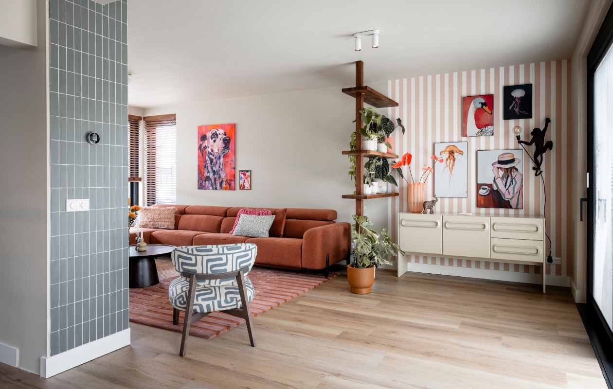 vtwonen Weer verliefd op je huis aflevering 11 seizoen 23 2025, stylist Marlies in Den Dungen, zitkamer vtwonen Weer verliefd op je huis aflevering 11 seizoen 23 2025 | styling Marlies Does | fotografie Margriet Hoekstra