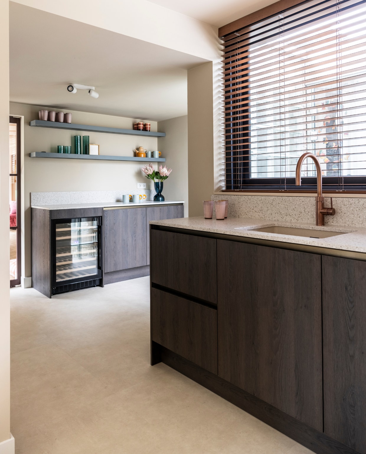 vtwonen Weer verliefd op je huis aflevering 11 seizoen 23 2025, stylist Marlies in Den Dungen, keuken vtwonen Weer verliefd op je huis aflevering 11 seizoen 23 2025 | styling Marlies Does | fotografie Margriet Hoekstra