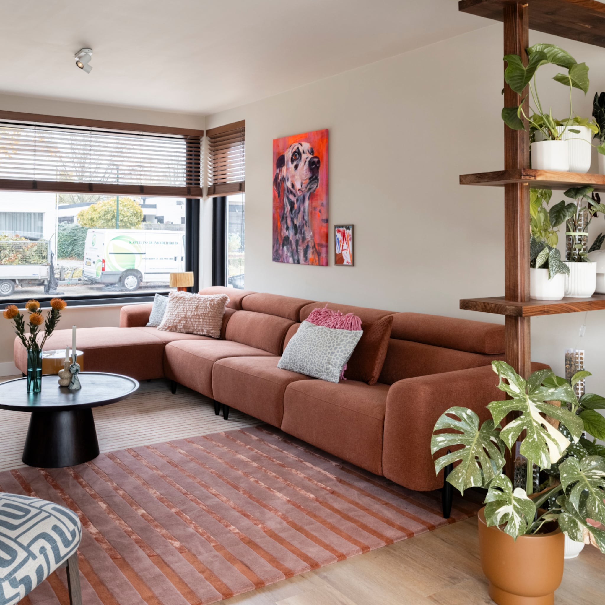 kleuren combineren in de woonkamer