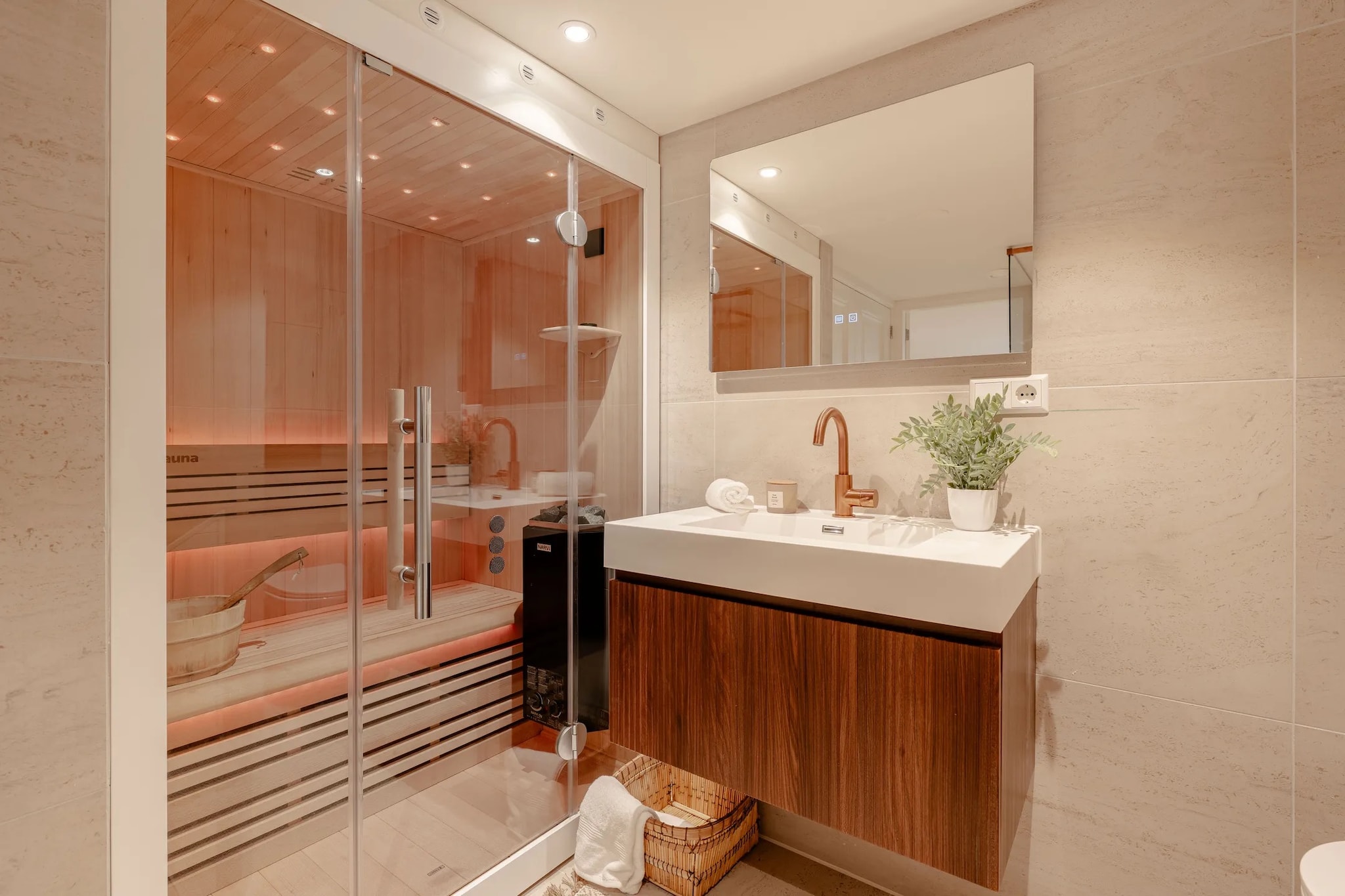 Funda - Heeren Makelaars