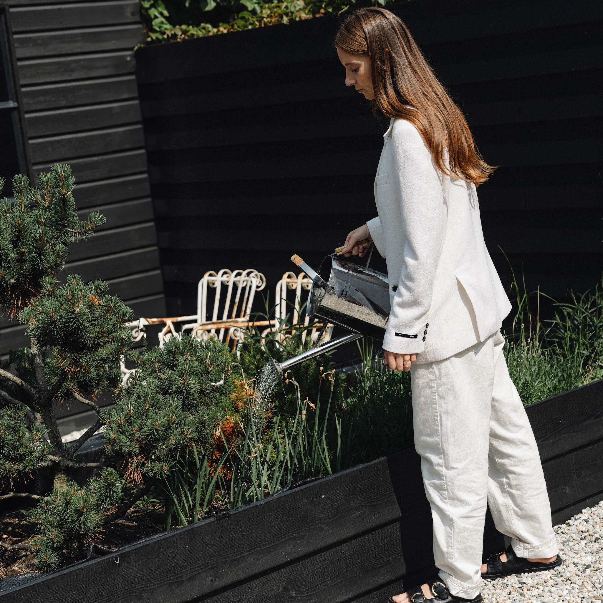 buitenkijken new classic tuin strak klassiek