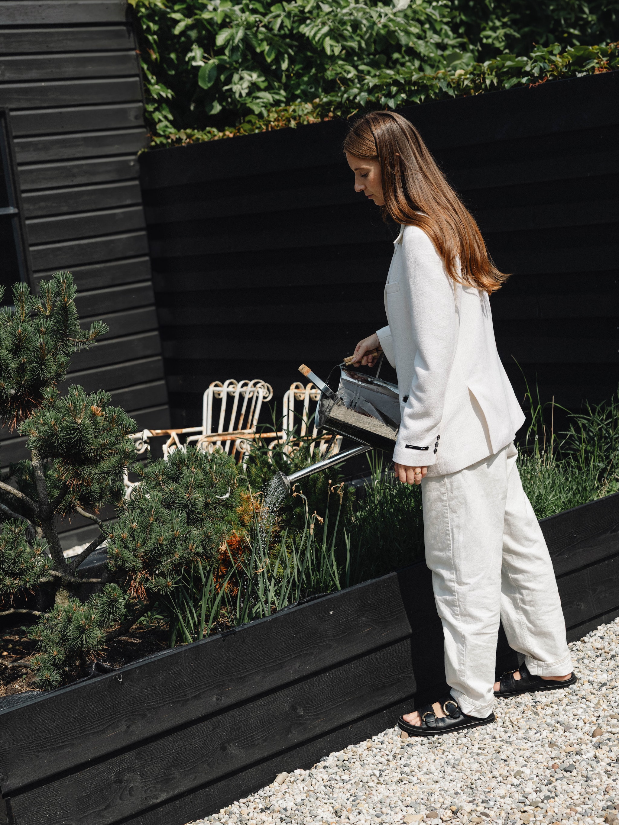 buitenkijken new classic tuin strak klassiek