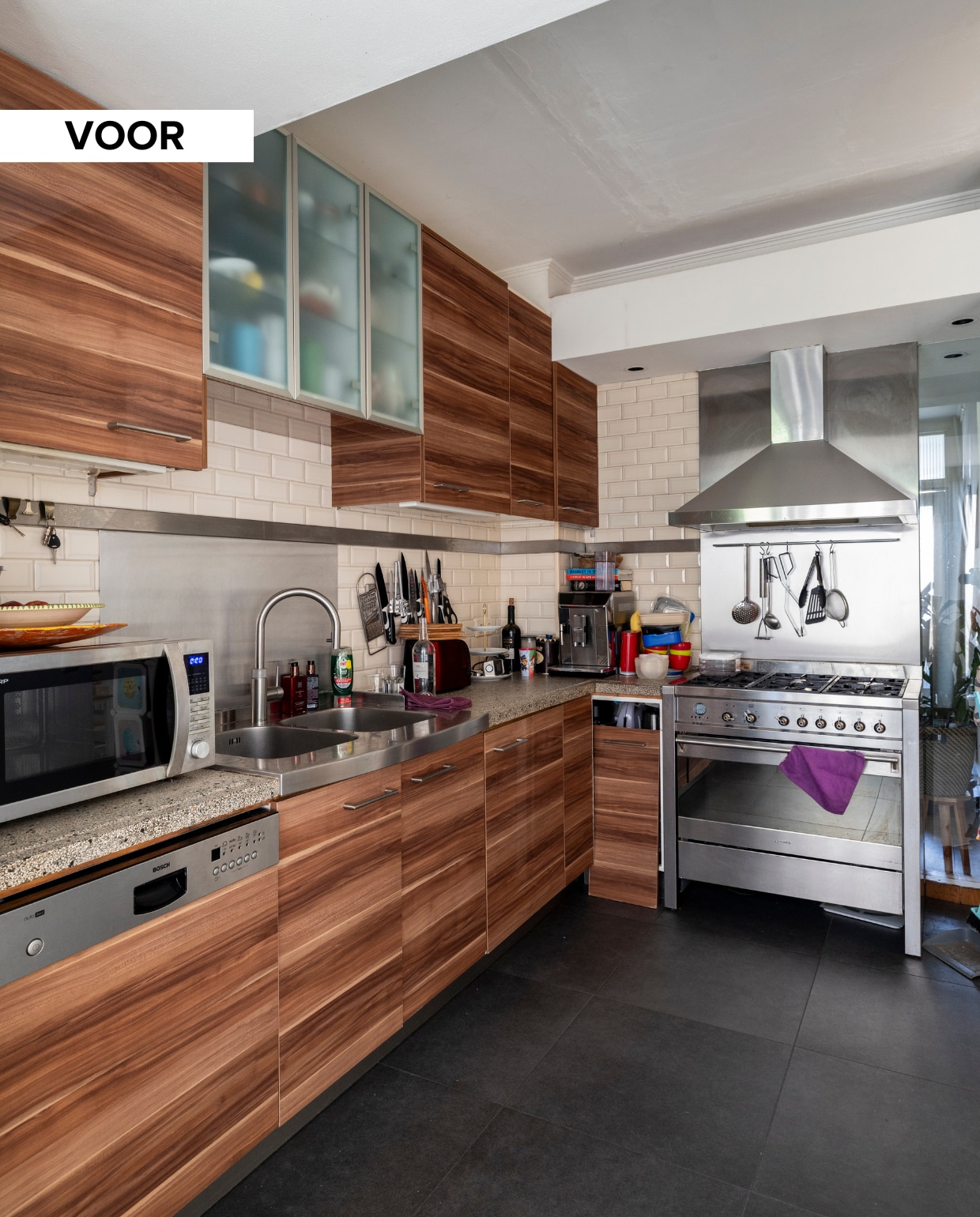 vtwonen Weer verliefd op je huis aflevering 12 seizoen 23 2025, keuken voor de make-over vtwonen Weer verliefd op je huis aflevering 12 seizoen 23 2025 | styling Frans Uyterlinde | fotografie Margriet Hoekstra