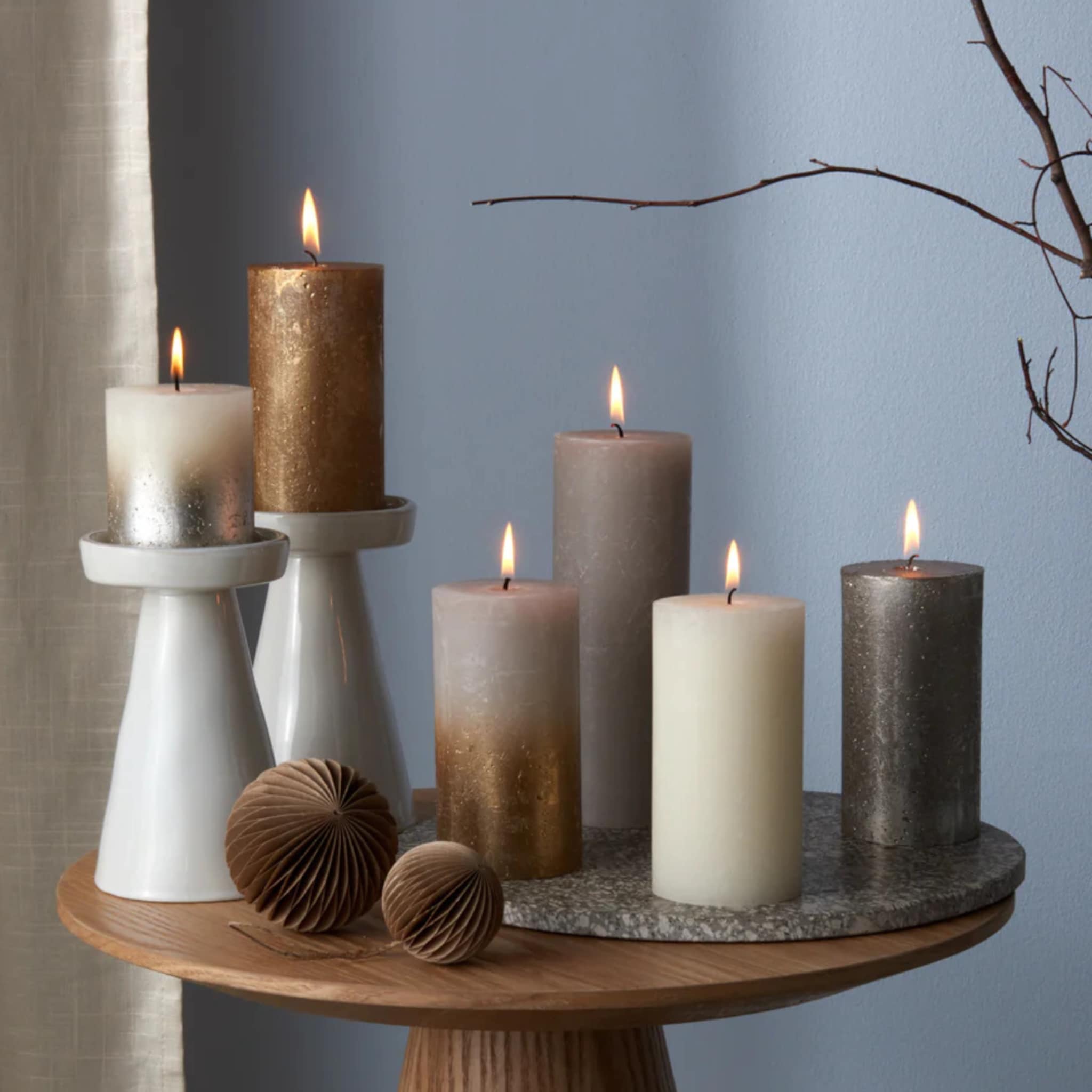 10x kaarsen en kandelaren voor warmte