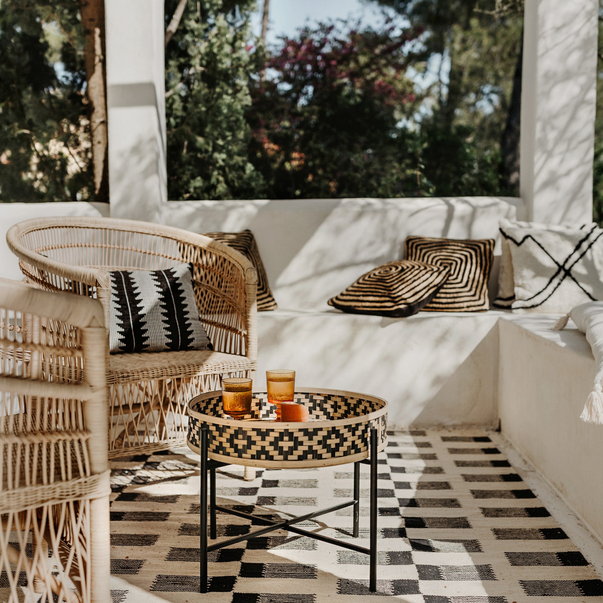 buitenkijken in een werelds paradijs