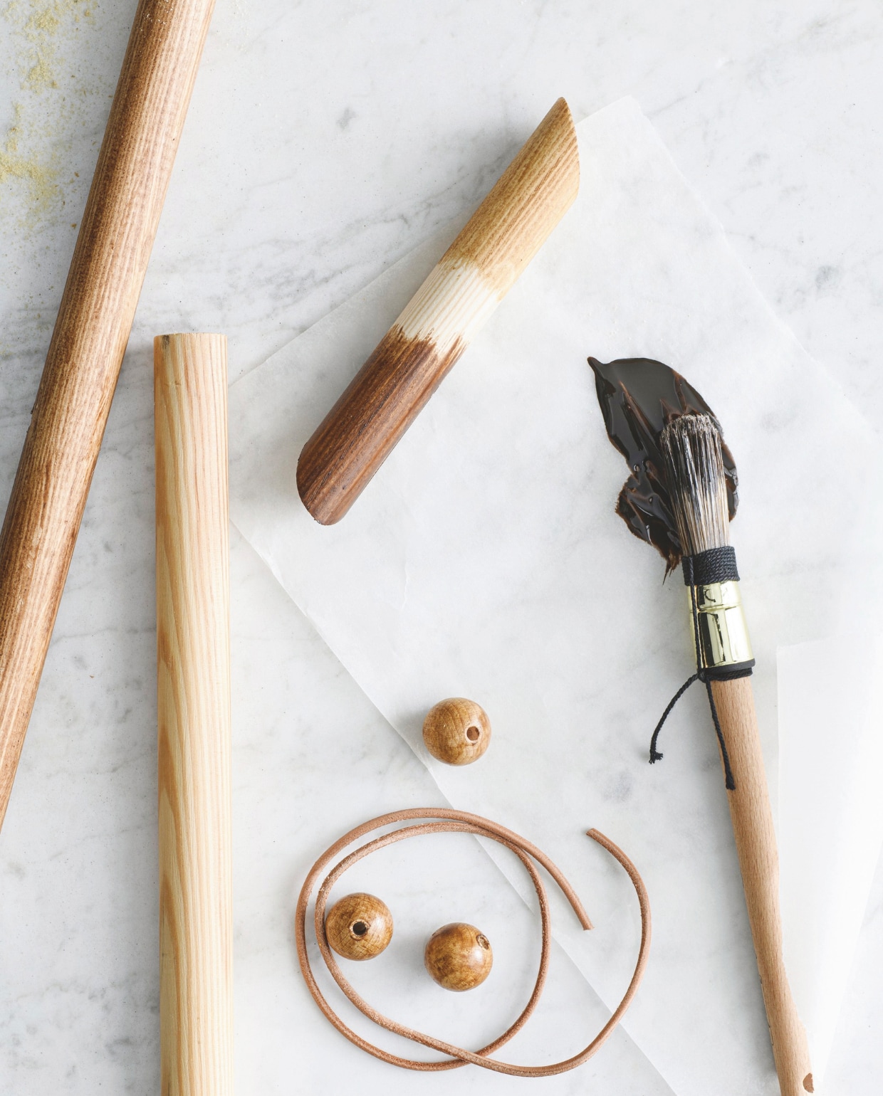 DIY wandlamp. vtwonen special DIY 09 | styling en uitvoering Anja Bas Backer, Laura Gommans | fotografie Louis Lemaire