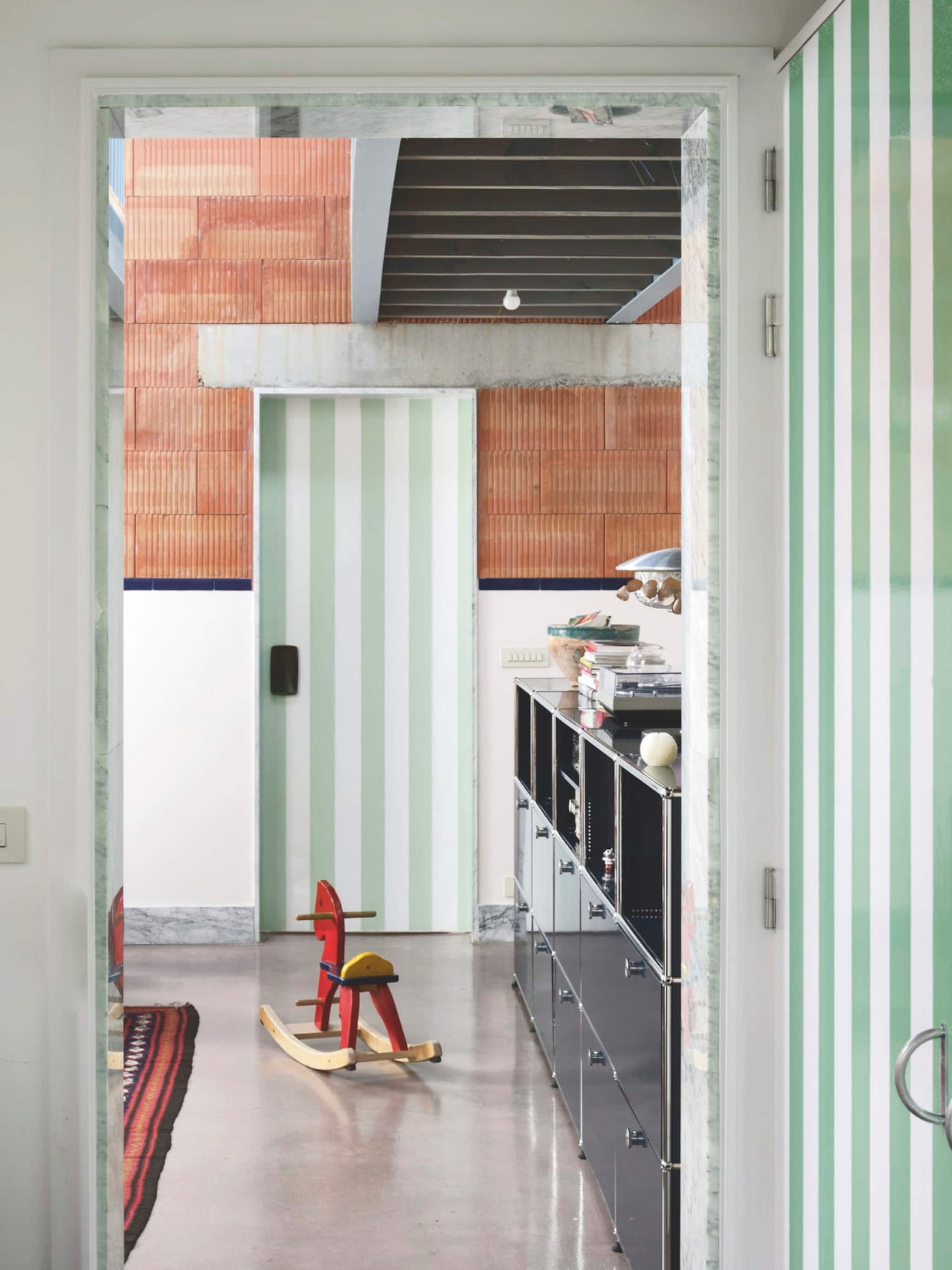 vakantiegevoel in huis door verftrucs