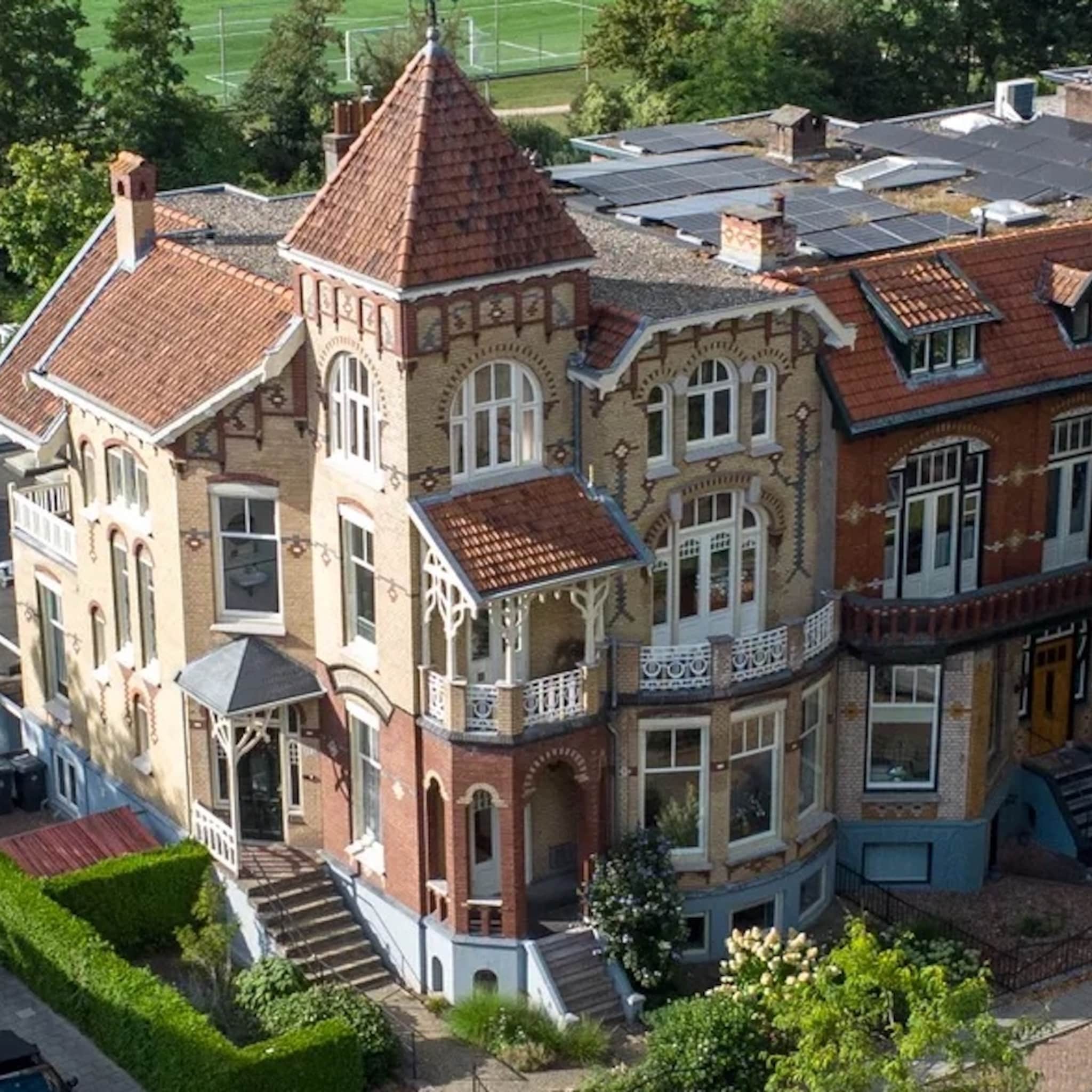 art nouveau stadsvilla torentje