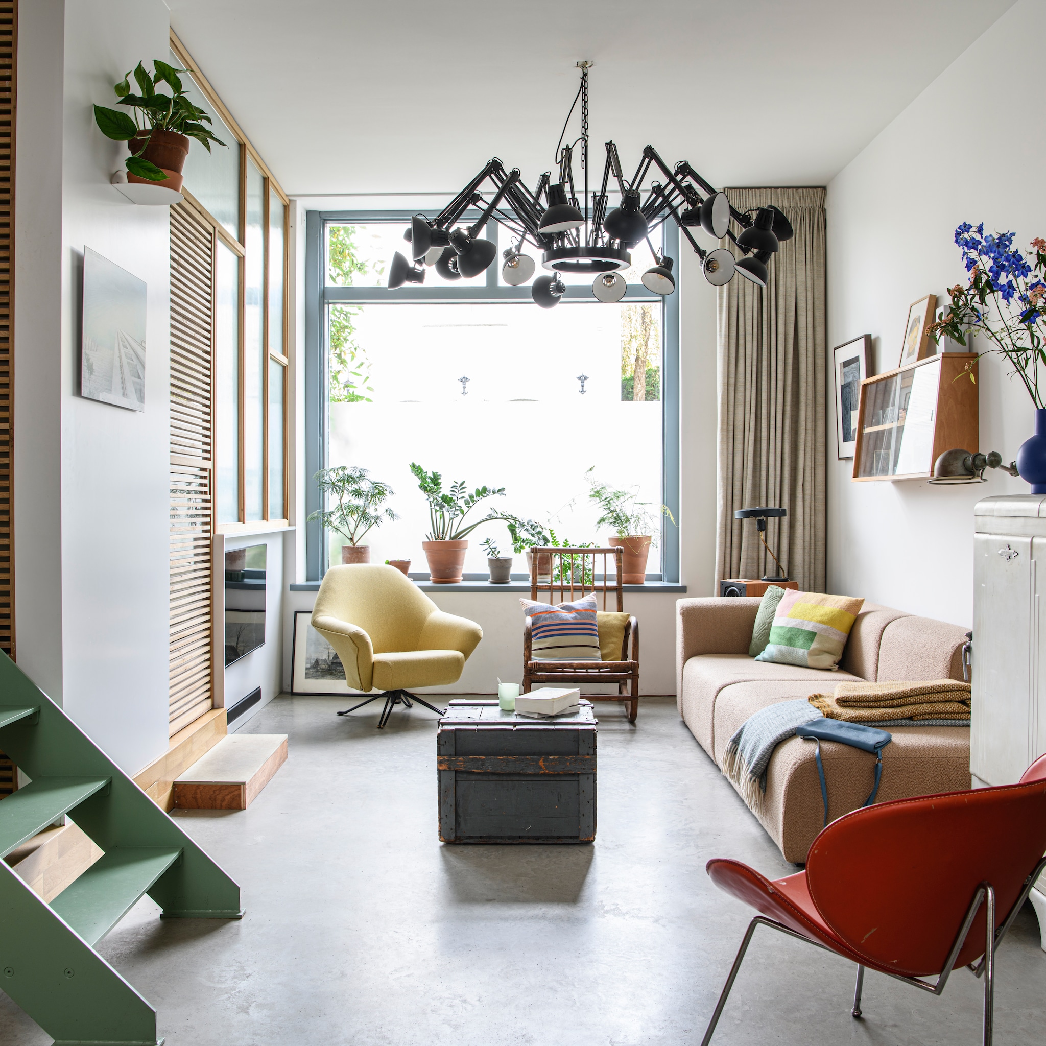 binnenkijken oud winkelpand huis vintage stijl