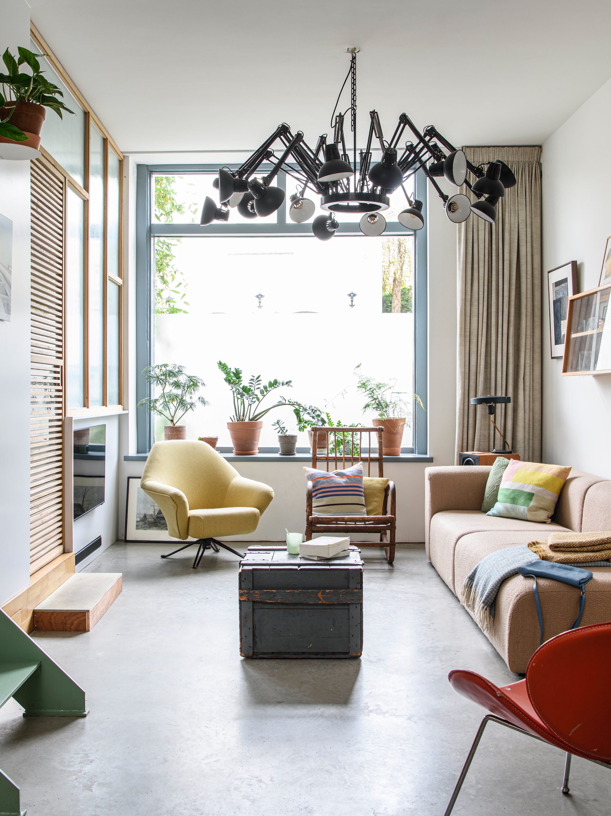 binnenkijken oud winkelpand huis vintage stijl